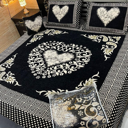 4️⃣ Piece heart Style Velvet Jacaurd BedSheet Set