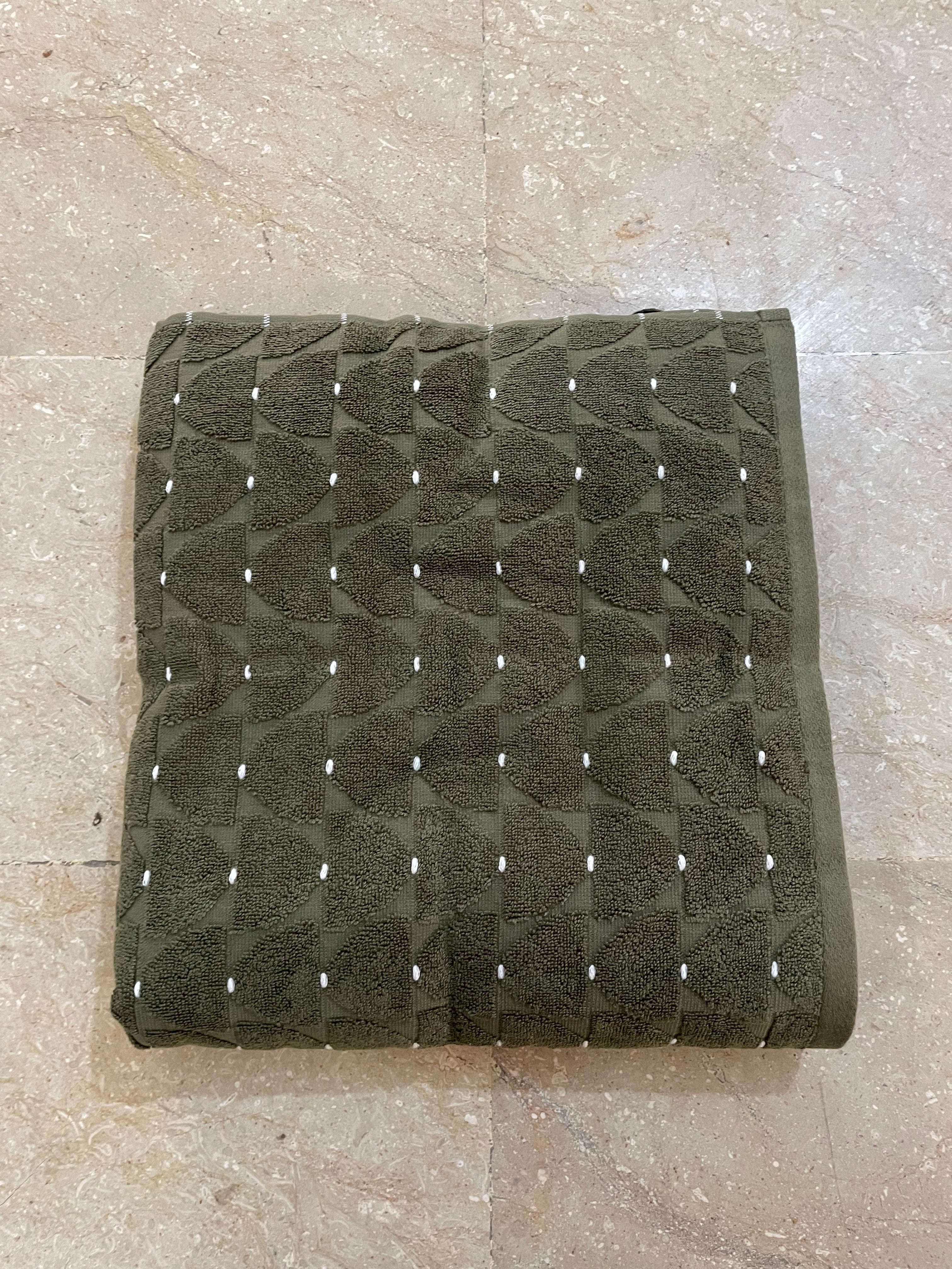 Nishat Export Quality Towel (Pack of 2)