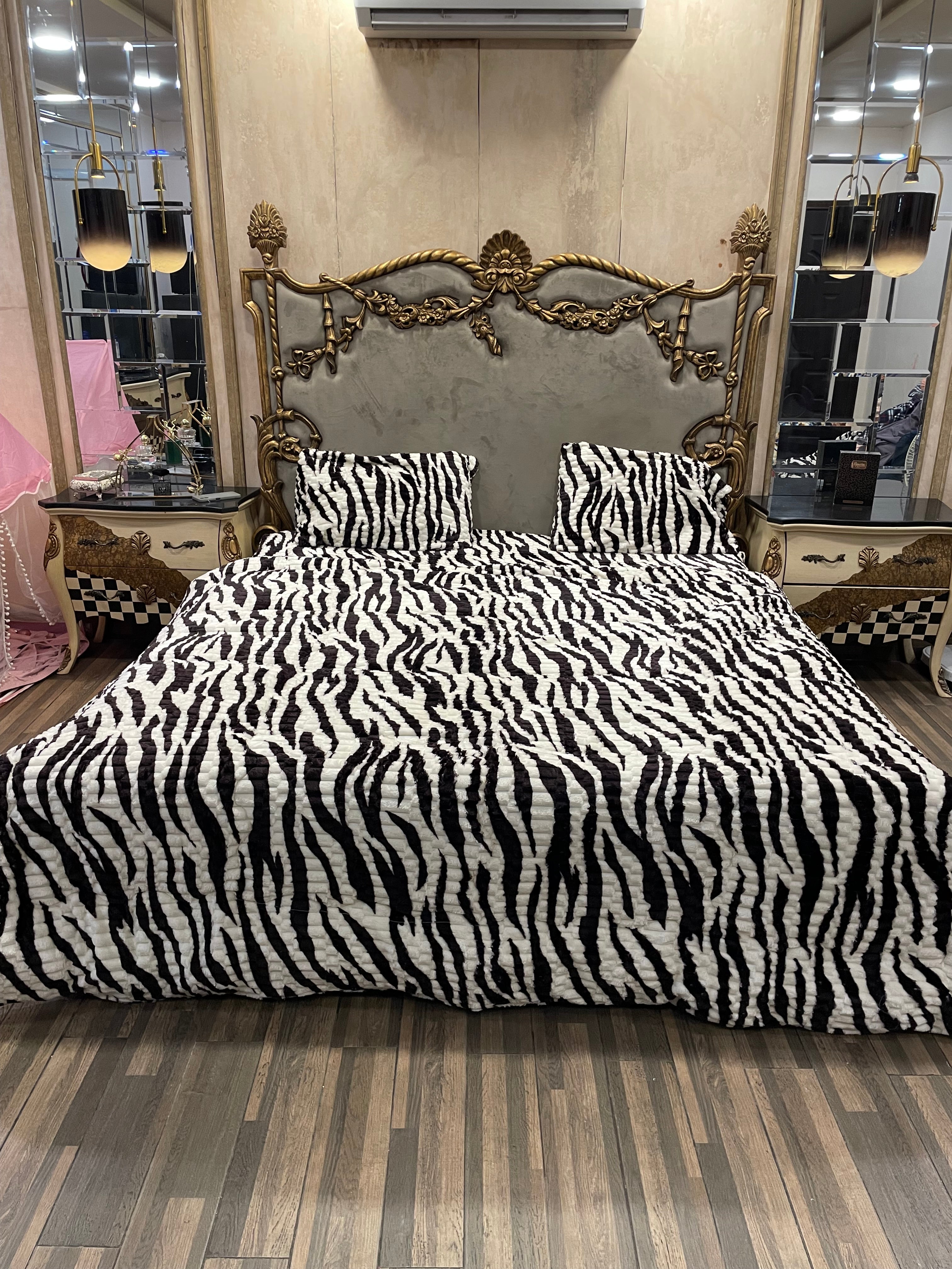 Zebra 4️⃣PC Razai set