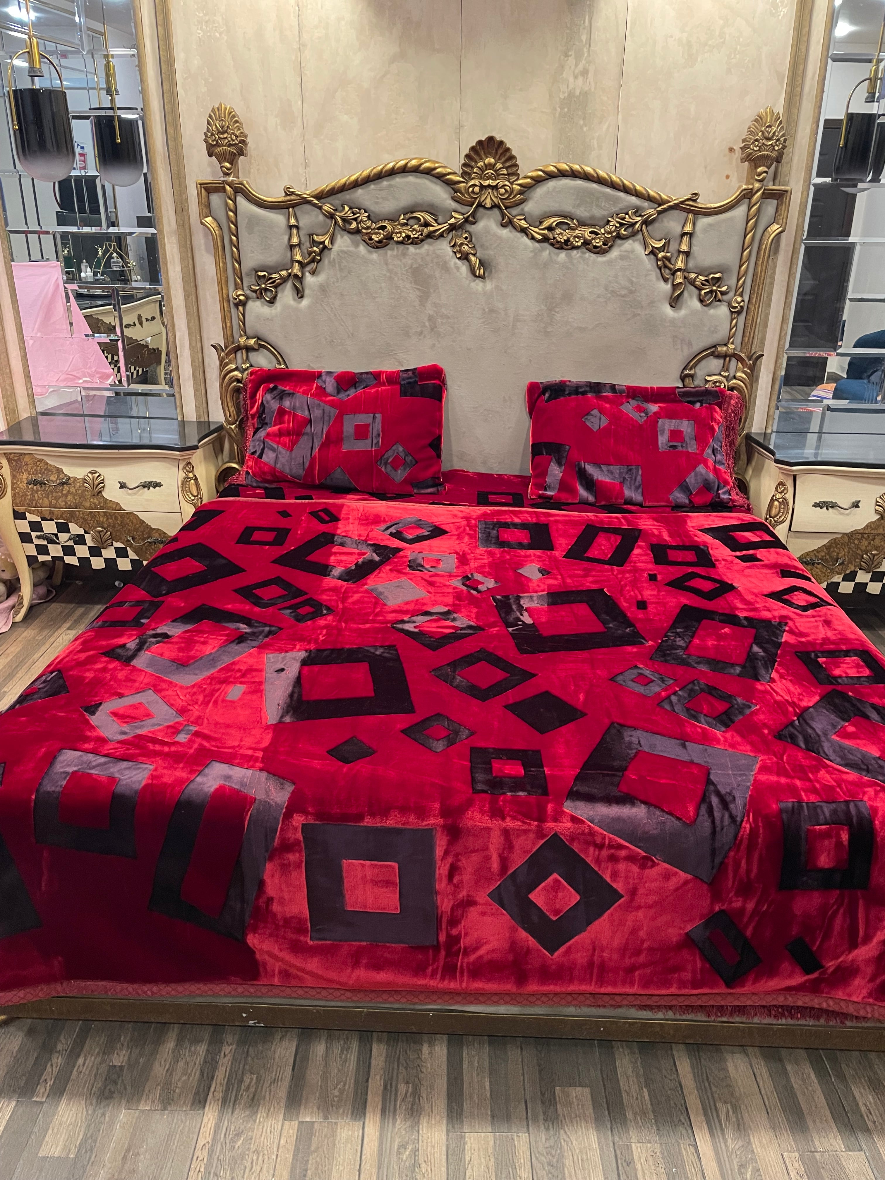 4️⃣ PC Nutella BLANKET/KAMBLE mehroon