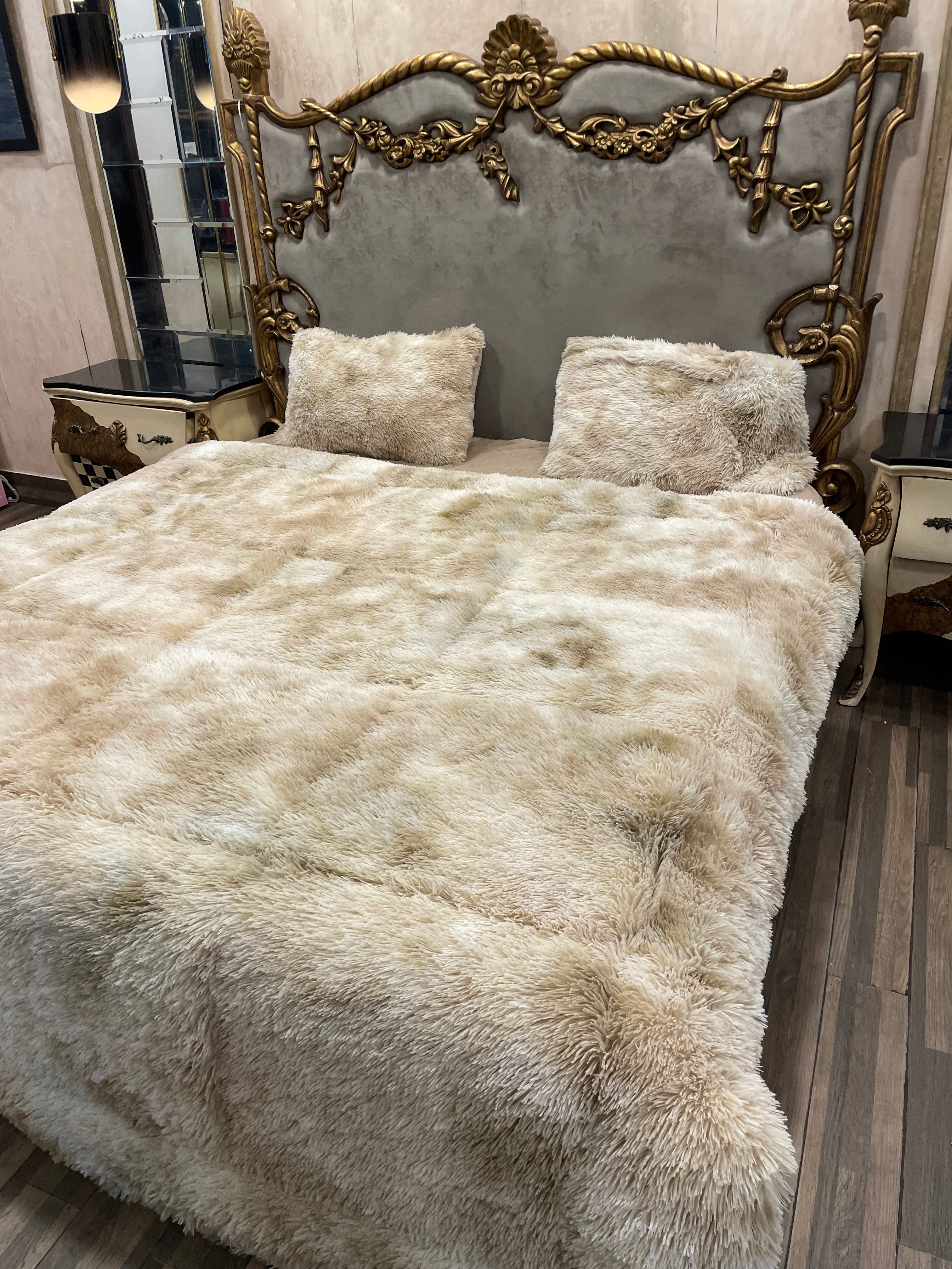 Shaded Shaggy OffWhite4️⃣PC Razai set