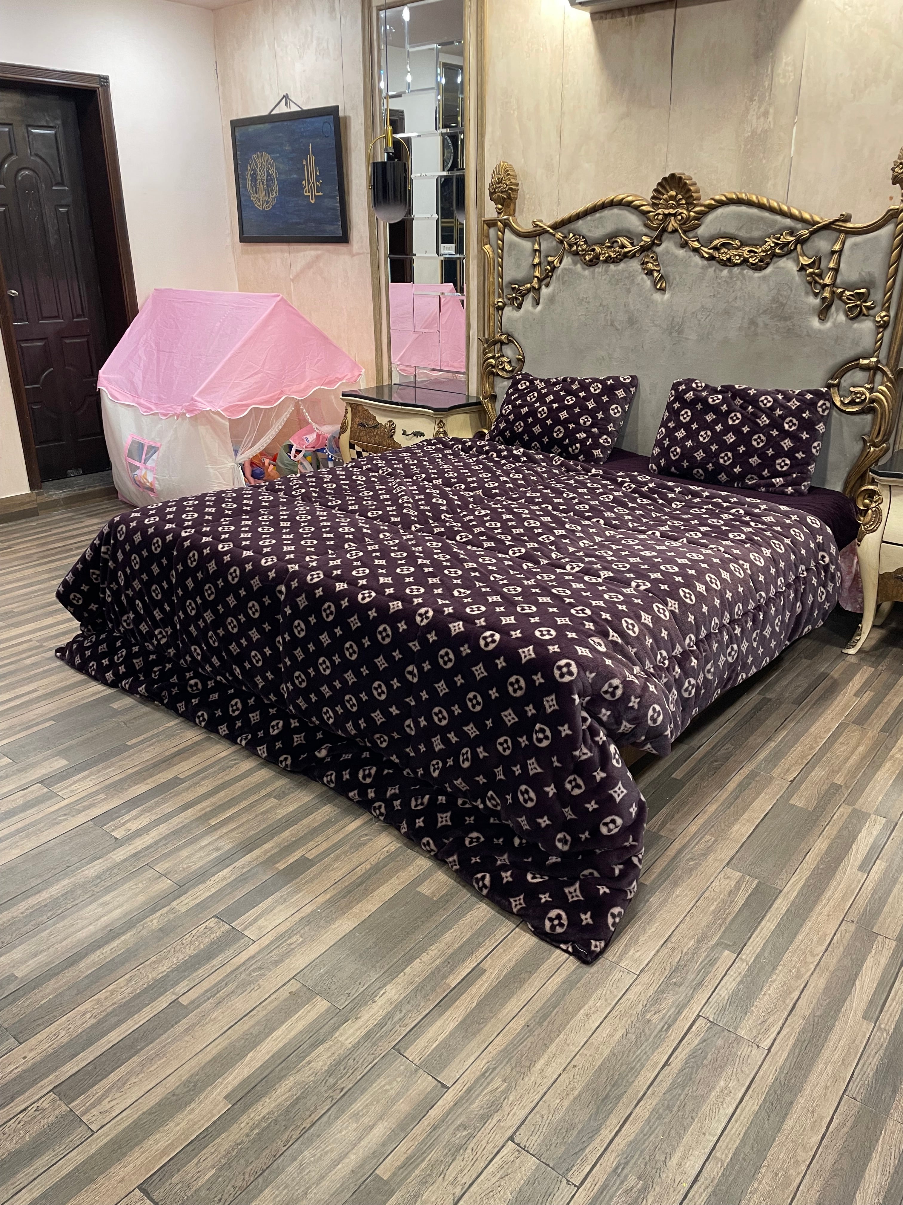 louis vuitton 4️⃣PC Razai set
