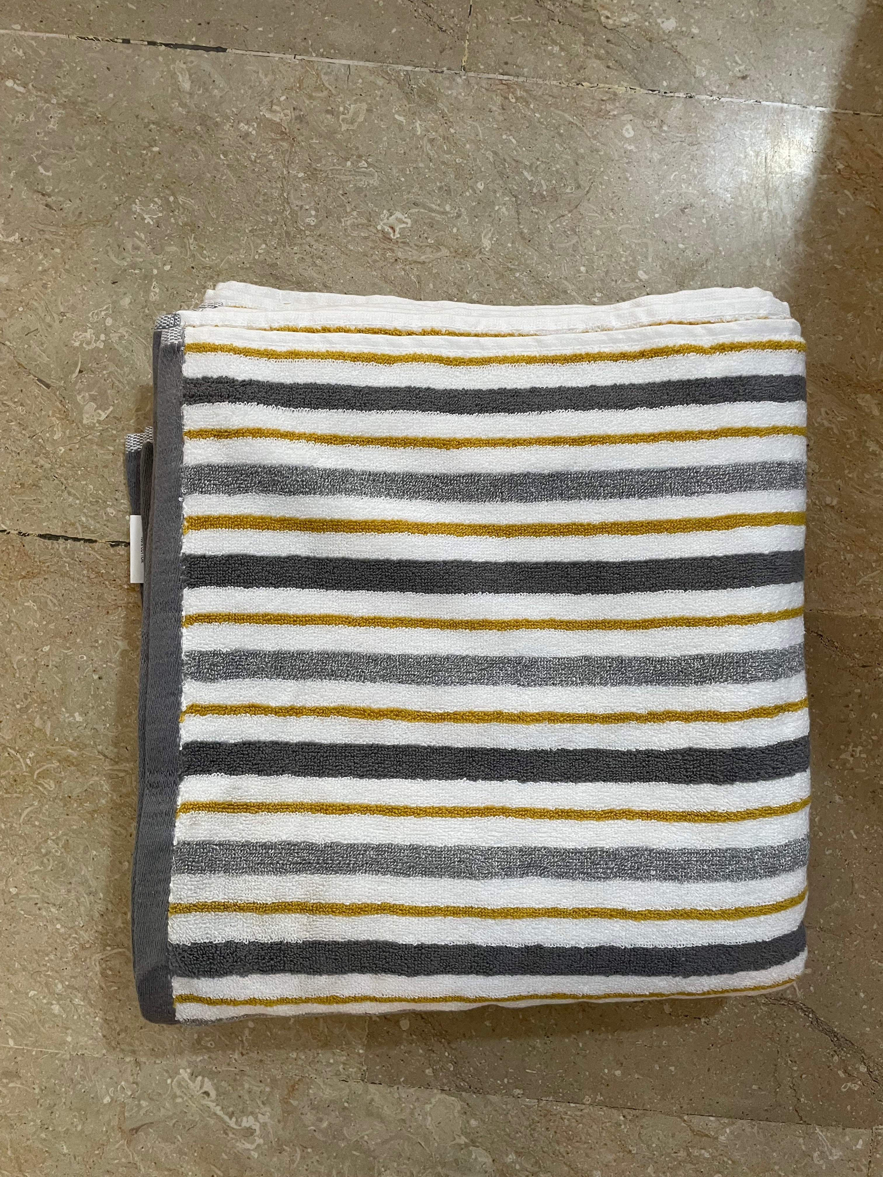 Nishat Export Quality Towel (Pack of 2)