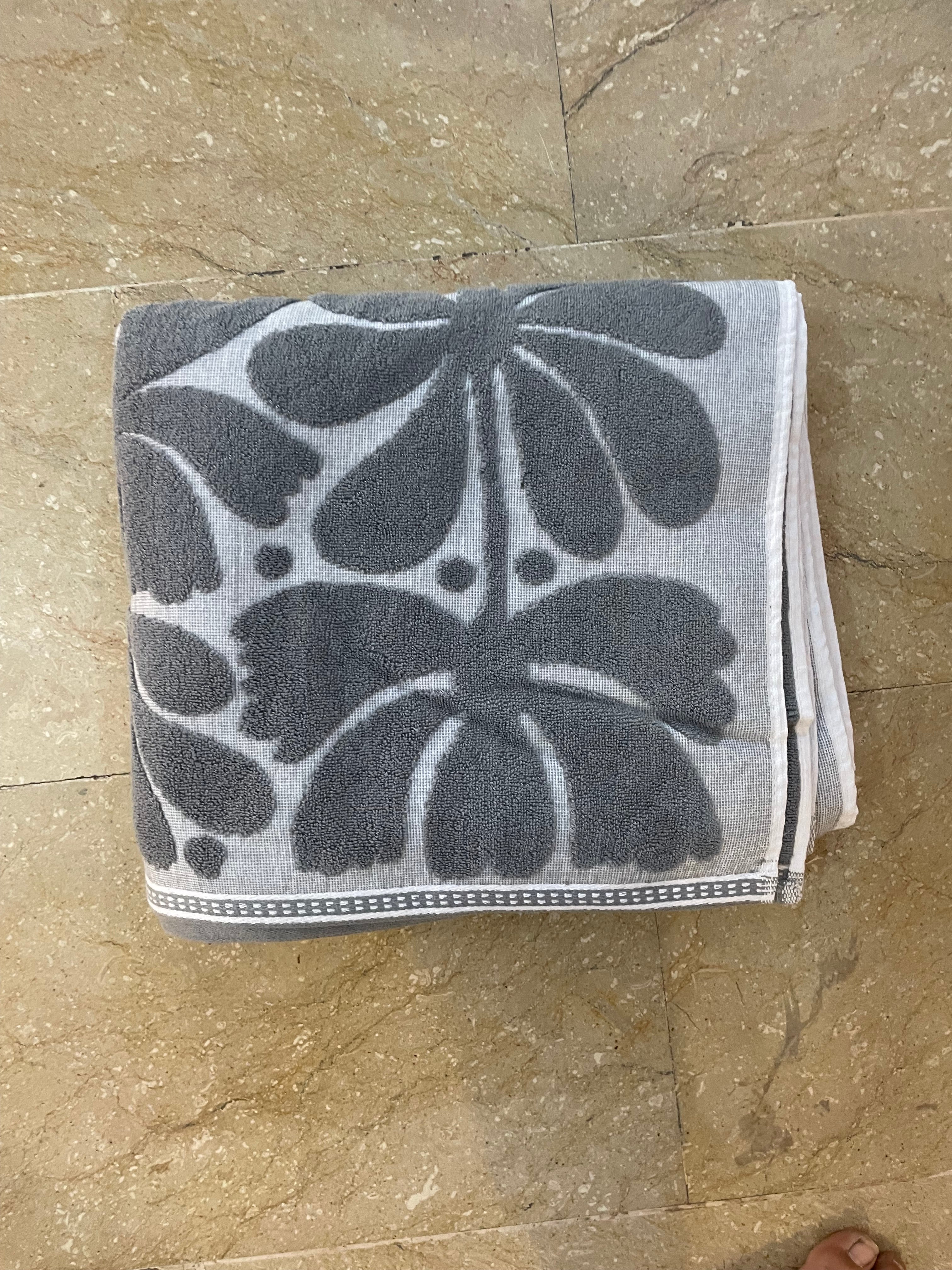 Nishat Export Quality Towel (Pack of 2)