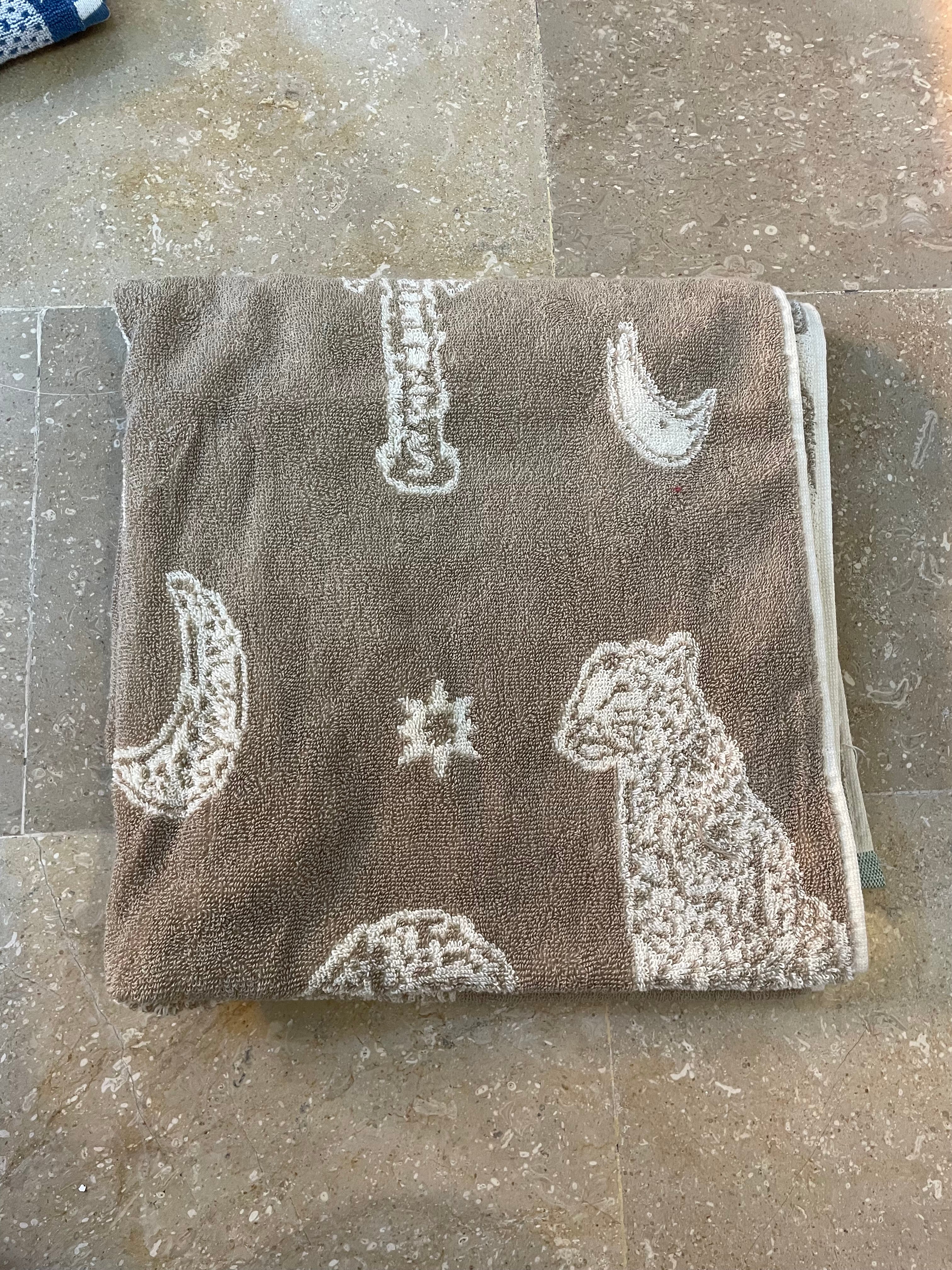 Nishat Export Quality Towel (Pack of 1)