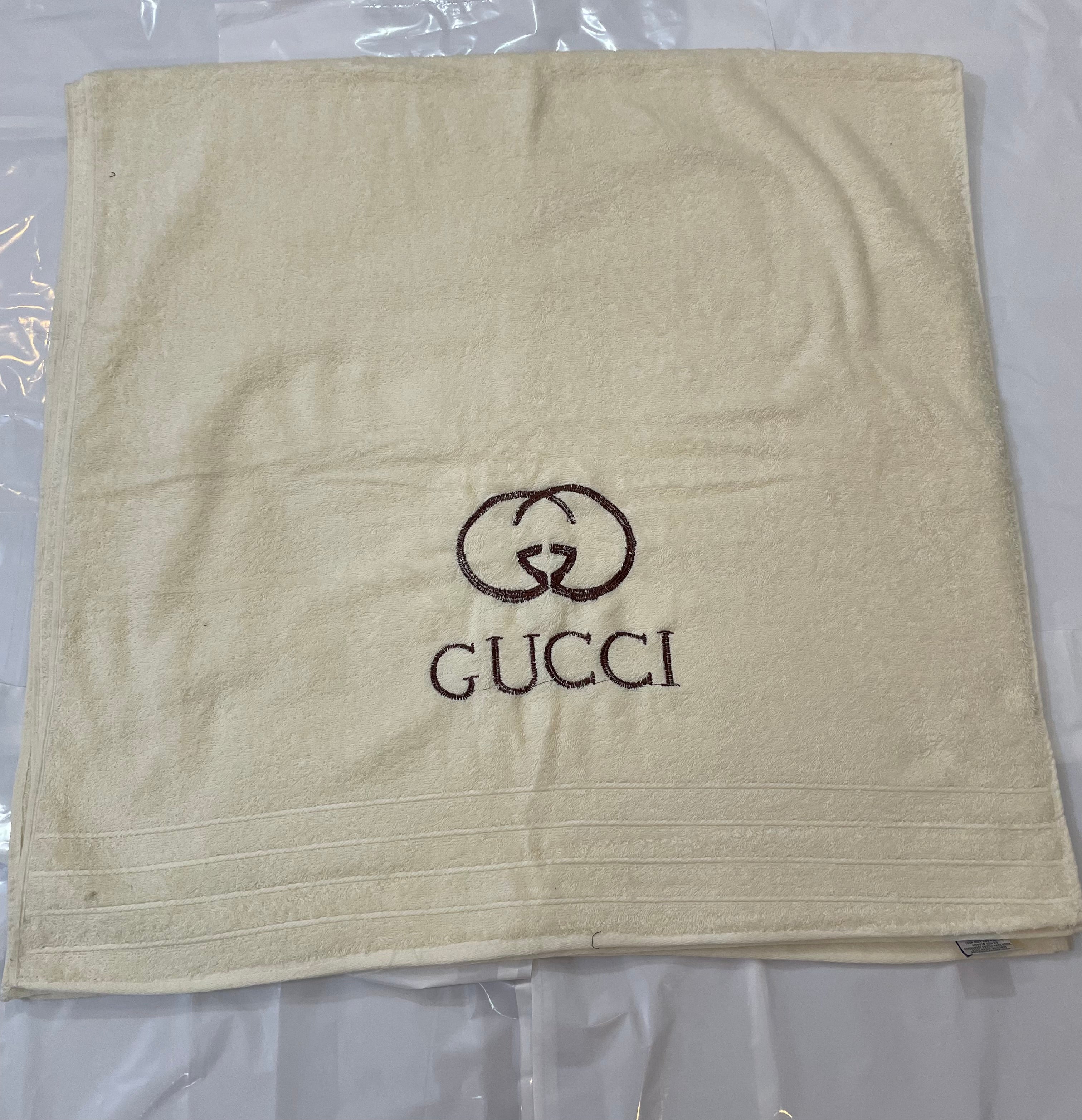 Gucci Export Quality Towel Embroided (Pack of 2 )