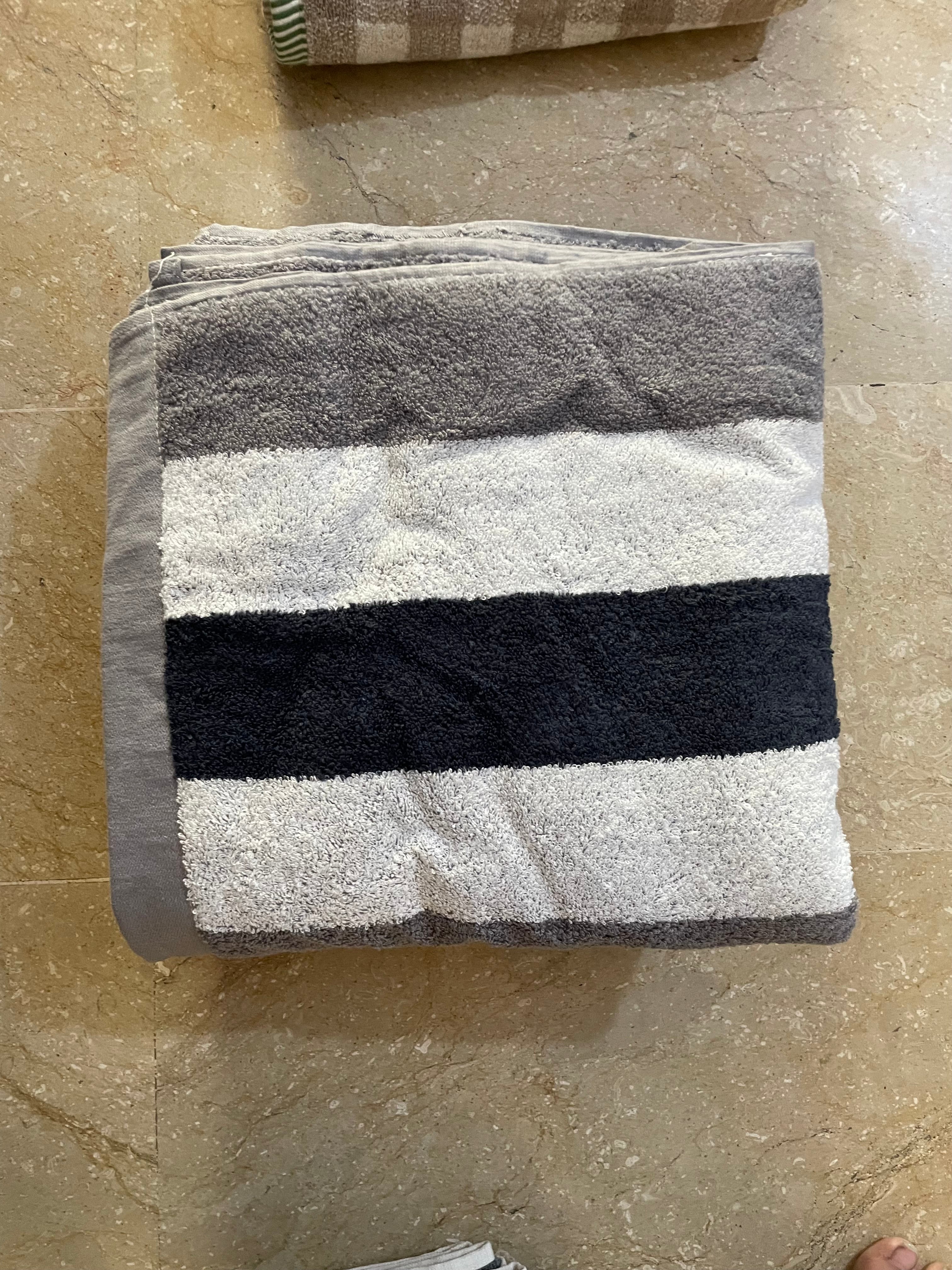 Nishat Export Quality Towel (Pack of 2)