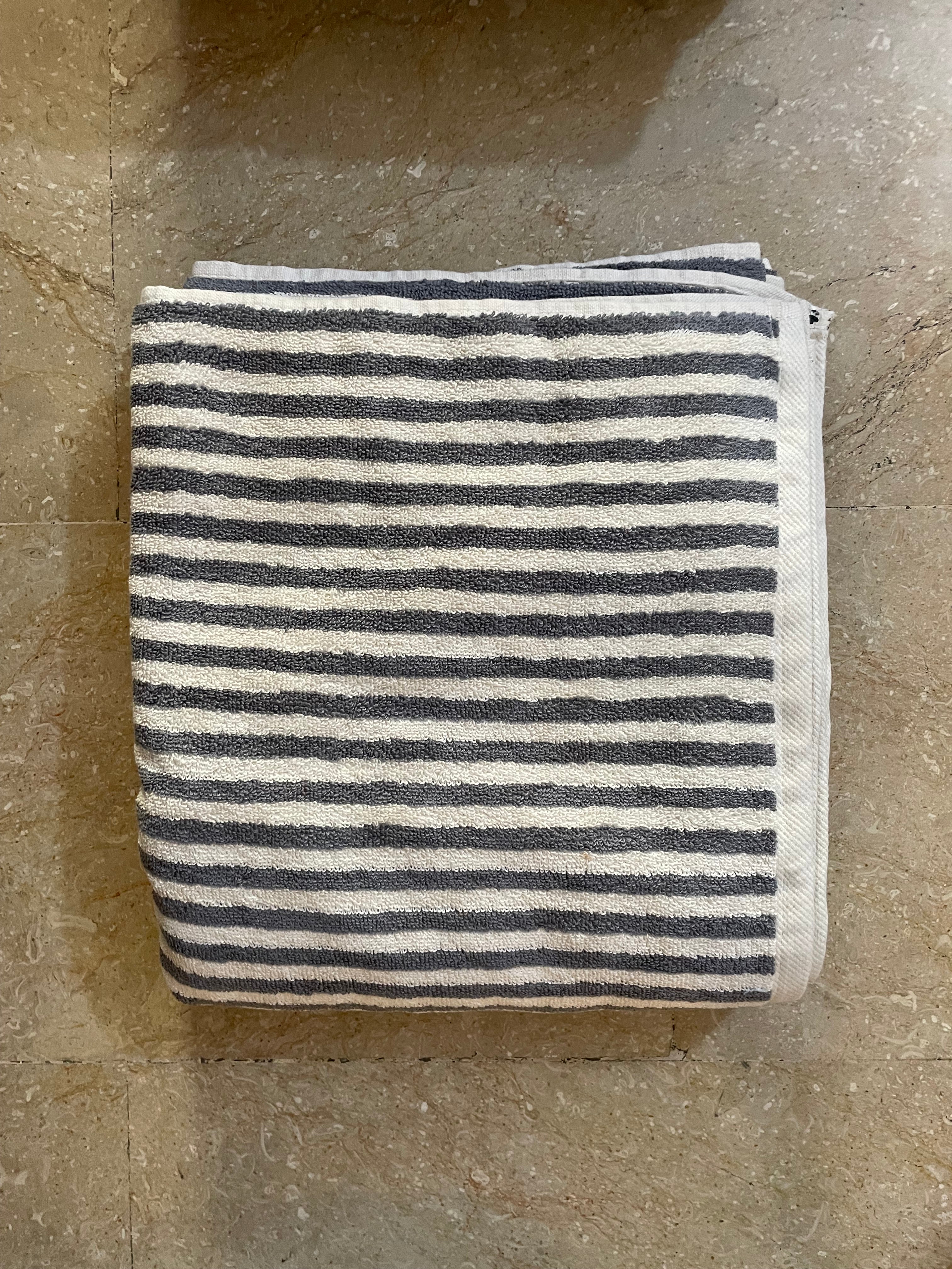 Nishat Export Quality Towel (Pack of 2)
