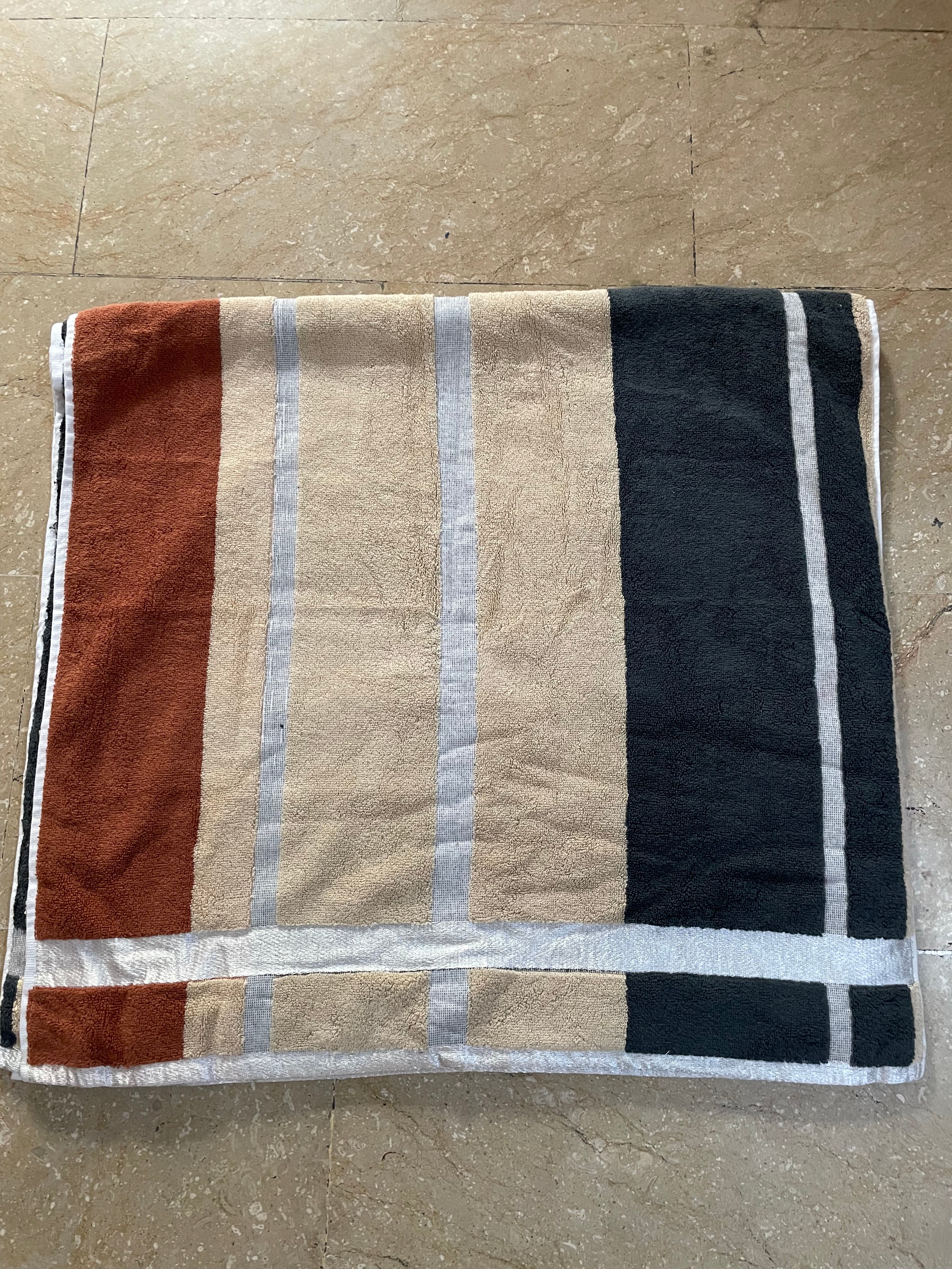 Nishat Export Quality Towel (Pack of 2)