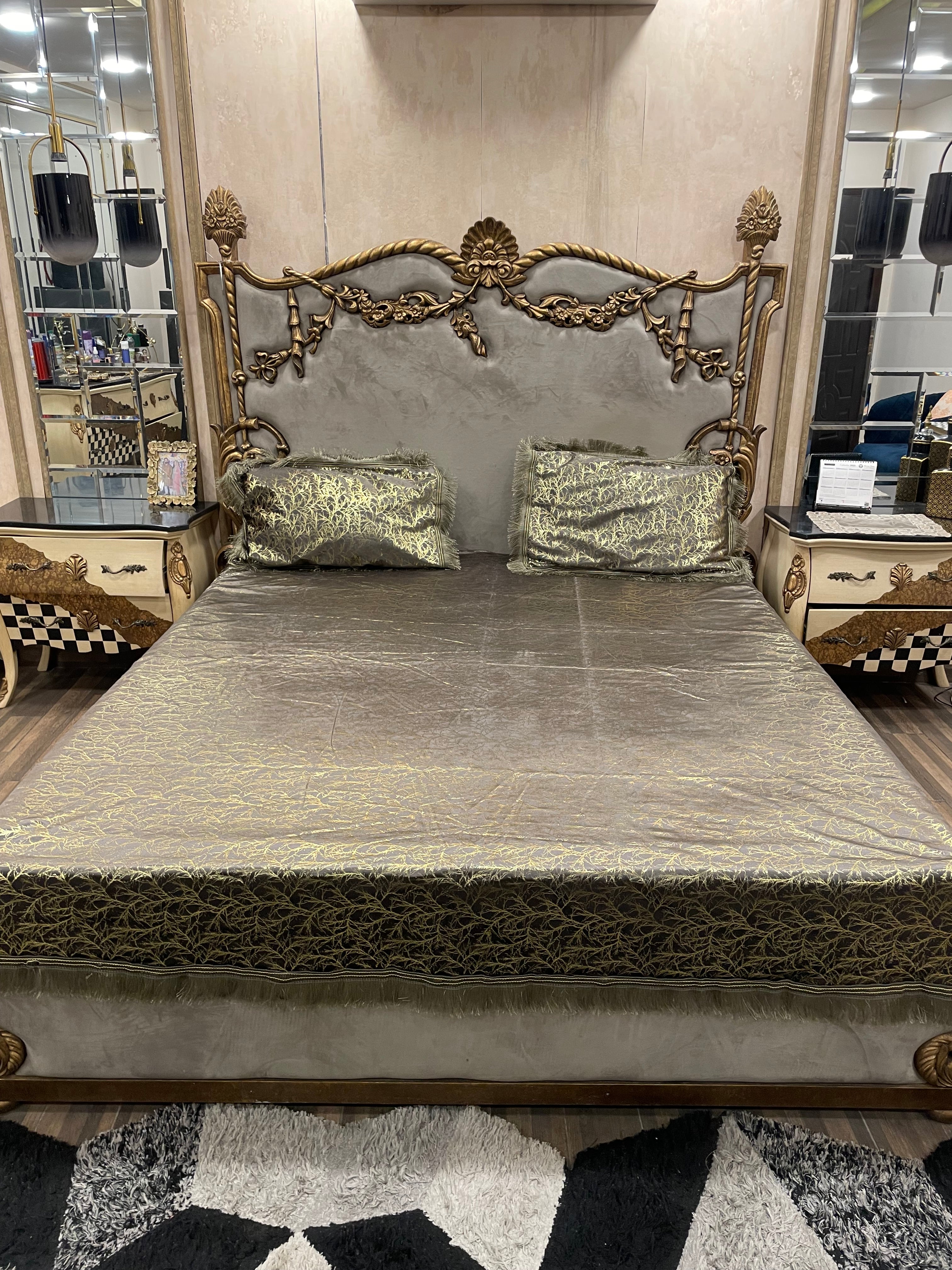 3️⃣PC  texture velvet BEDSHEET