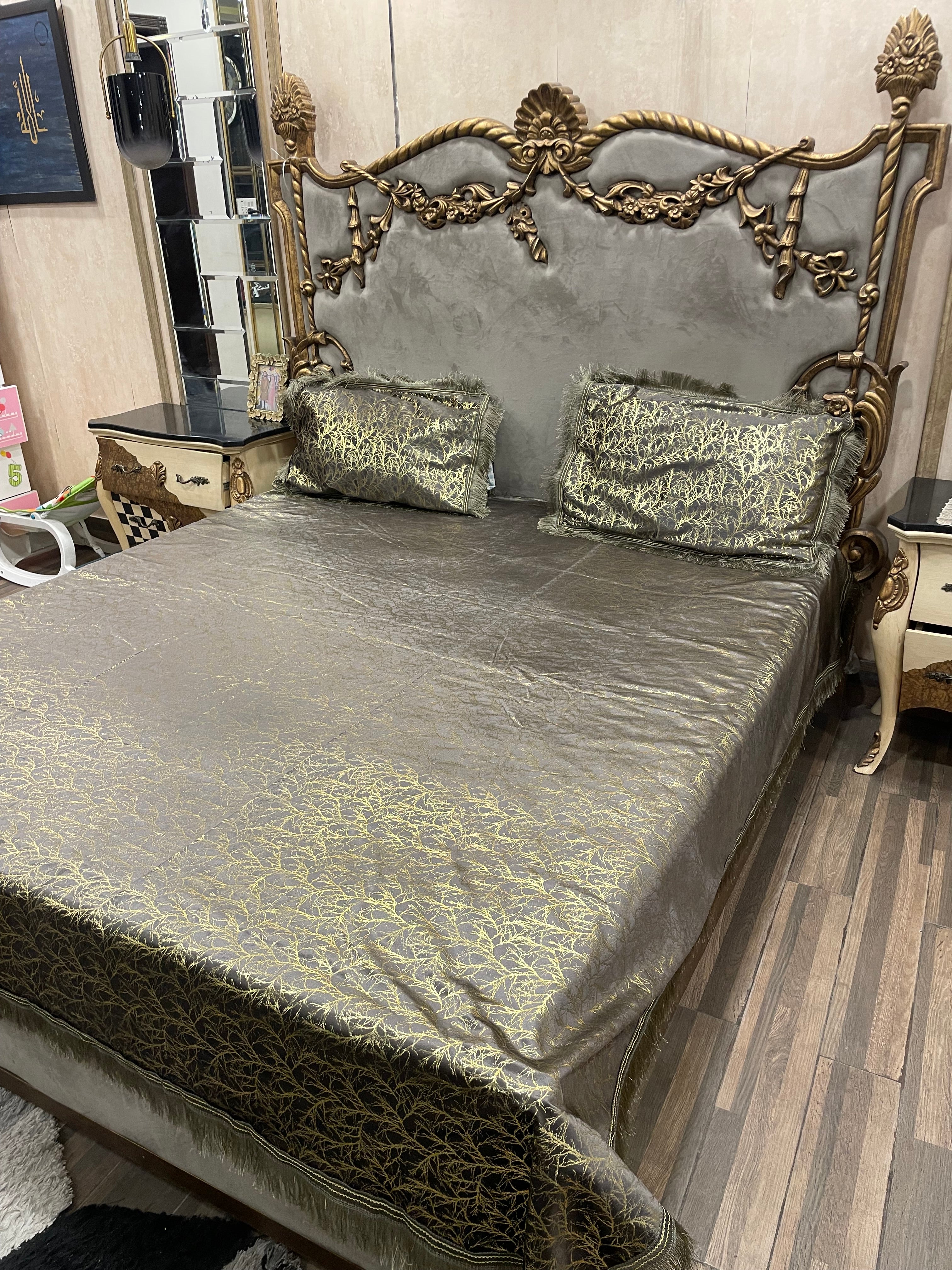 3️⃣PC  texture velvet BEDSHEET