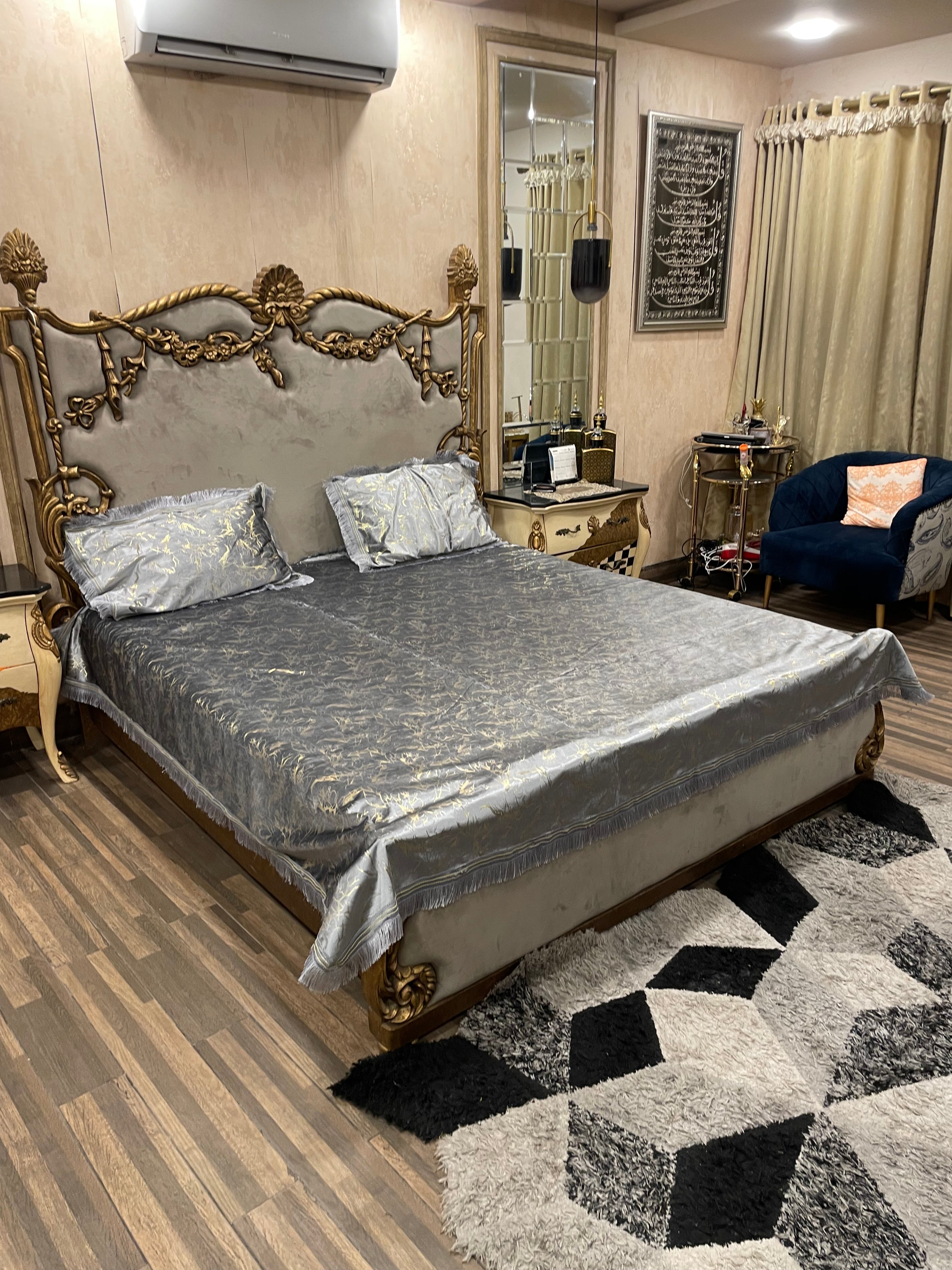 3️⃣PC  texture velvet BEDSHEET