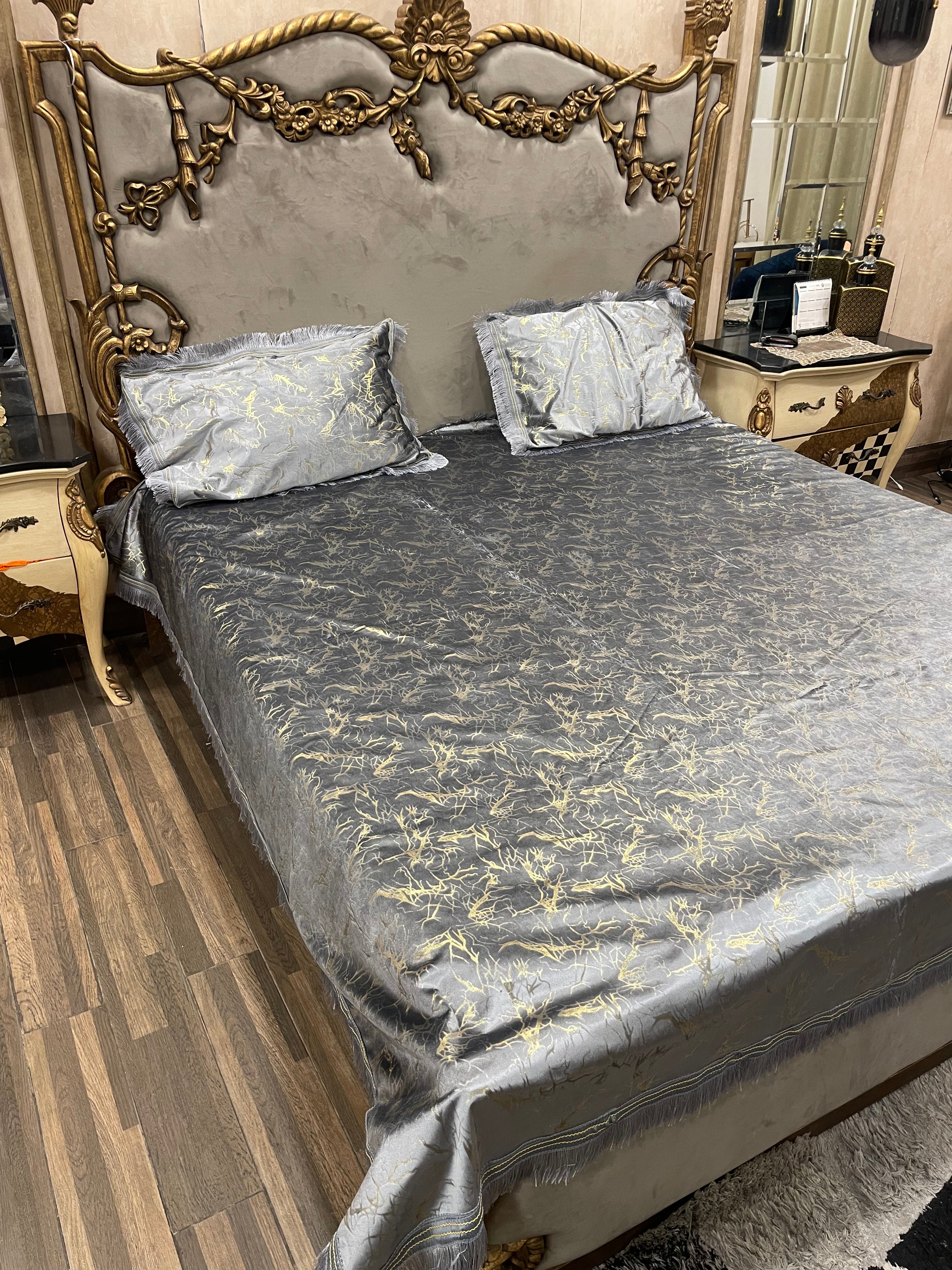 3️⃣PC  texture velvet BEDSHEET
