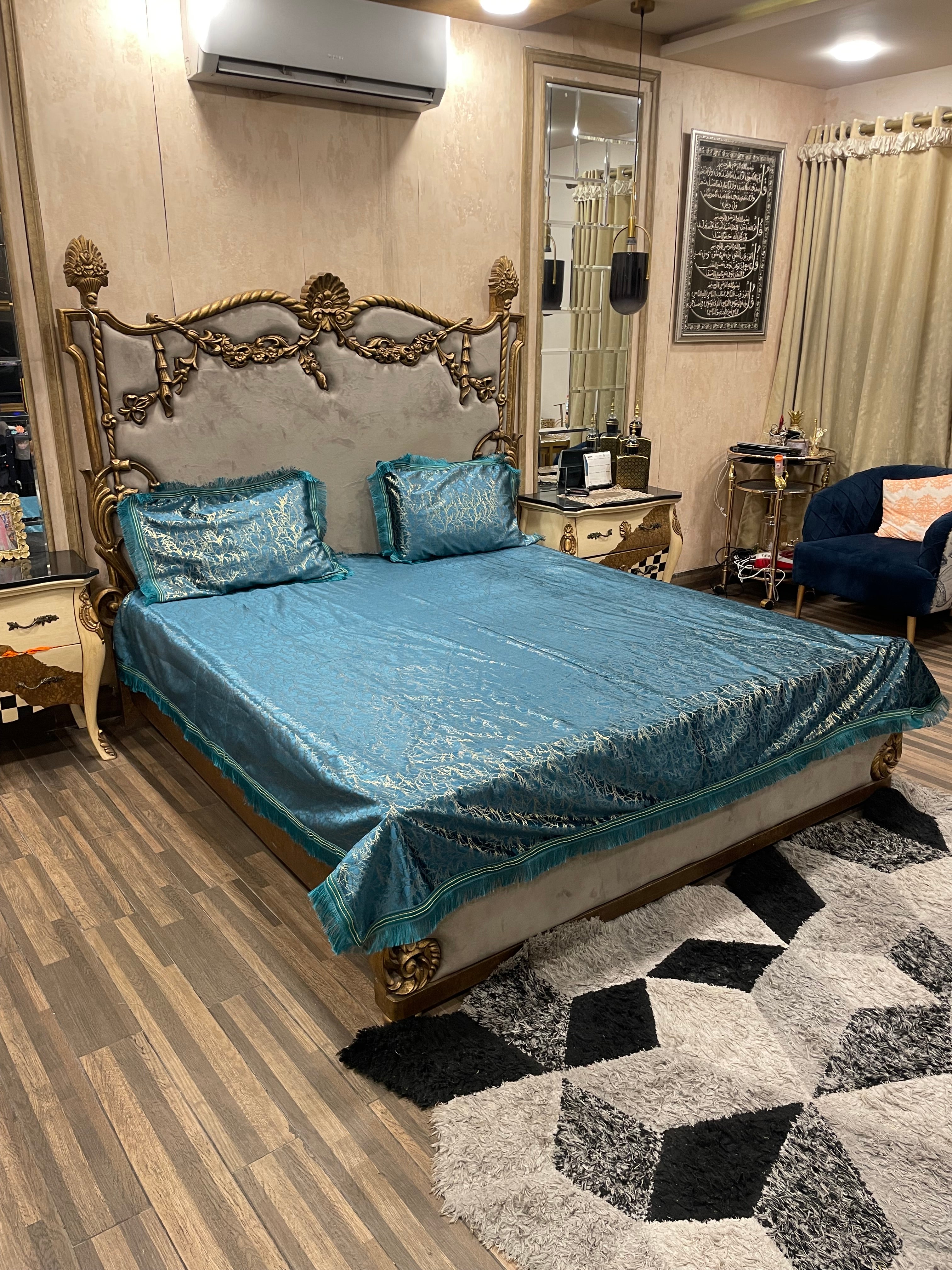 3️⃣PC  texture velvet BEDSHEET