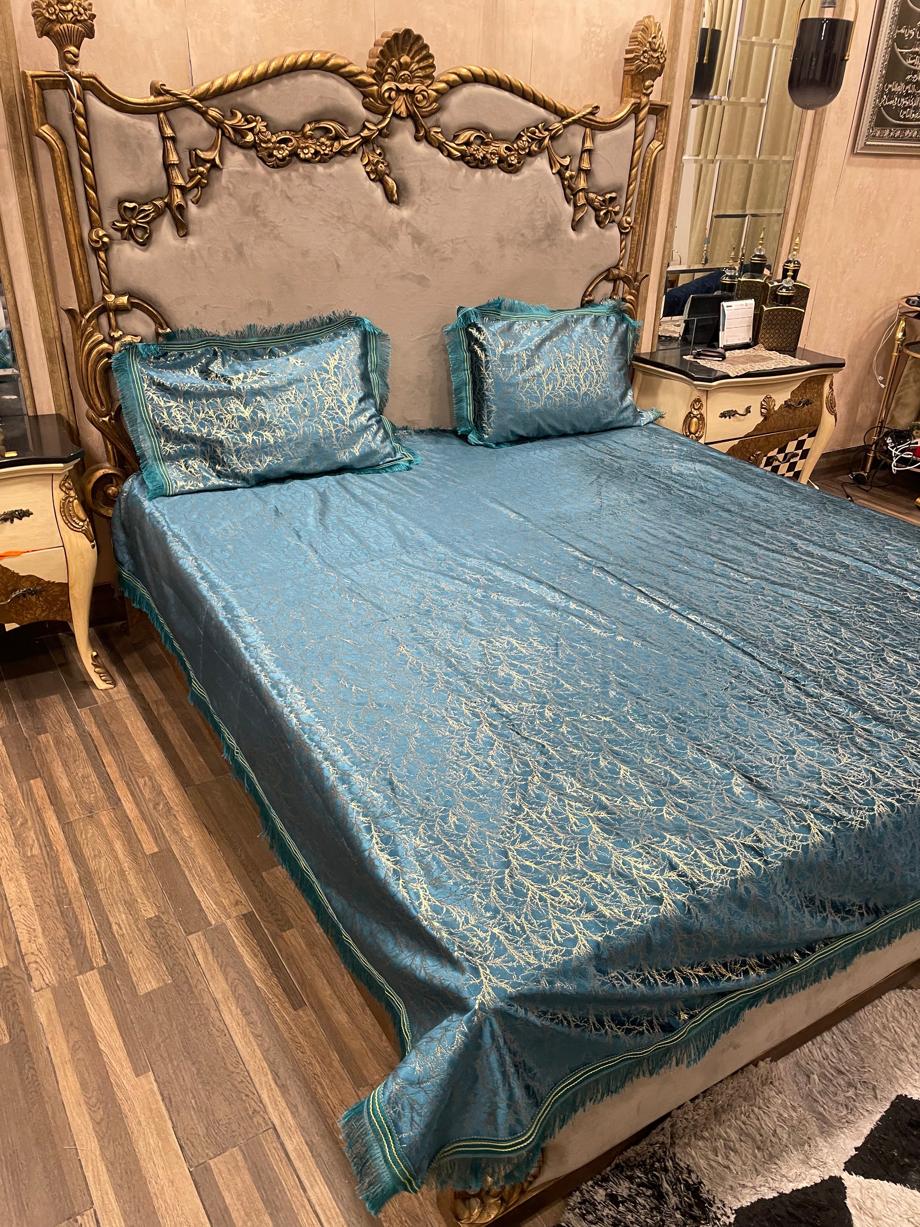 3️⃣PC  texture velvet BEDSHEET