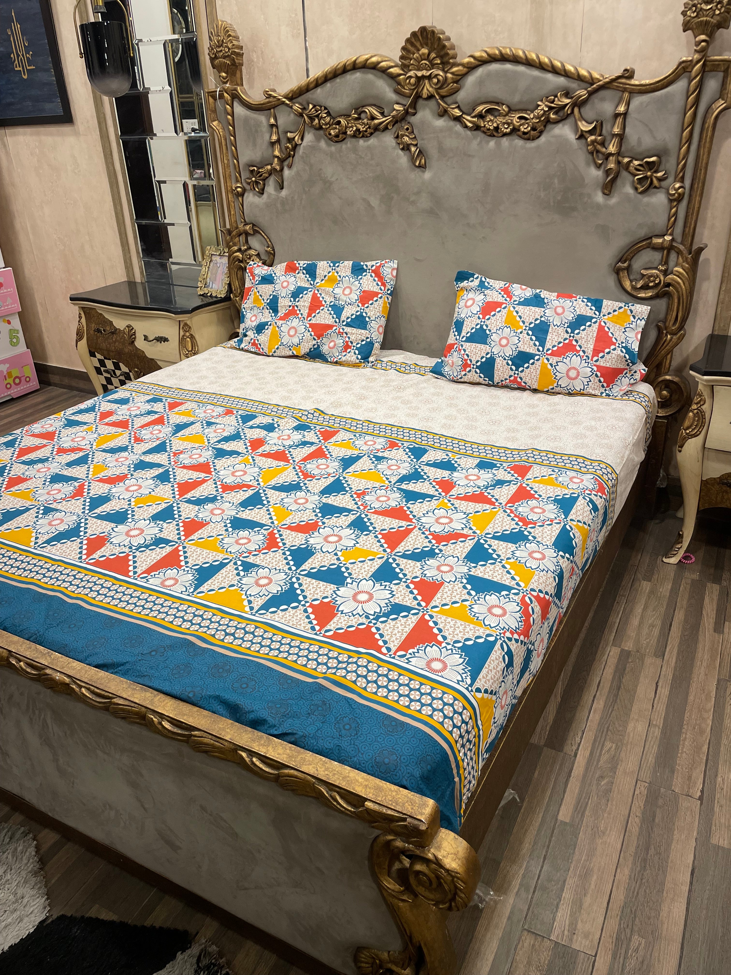 Pure Cotton  fitted Bedsheet