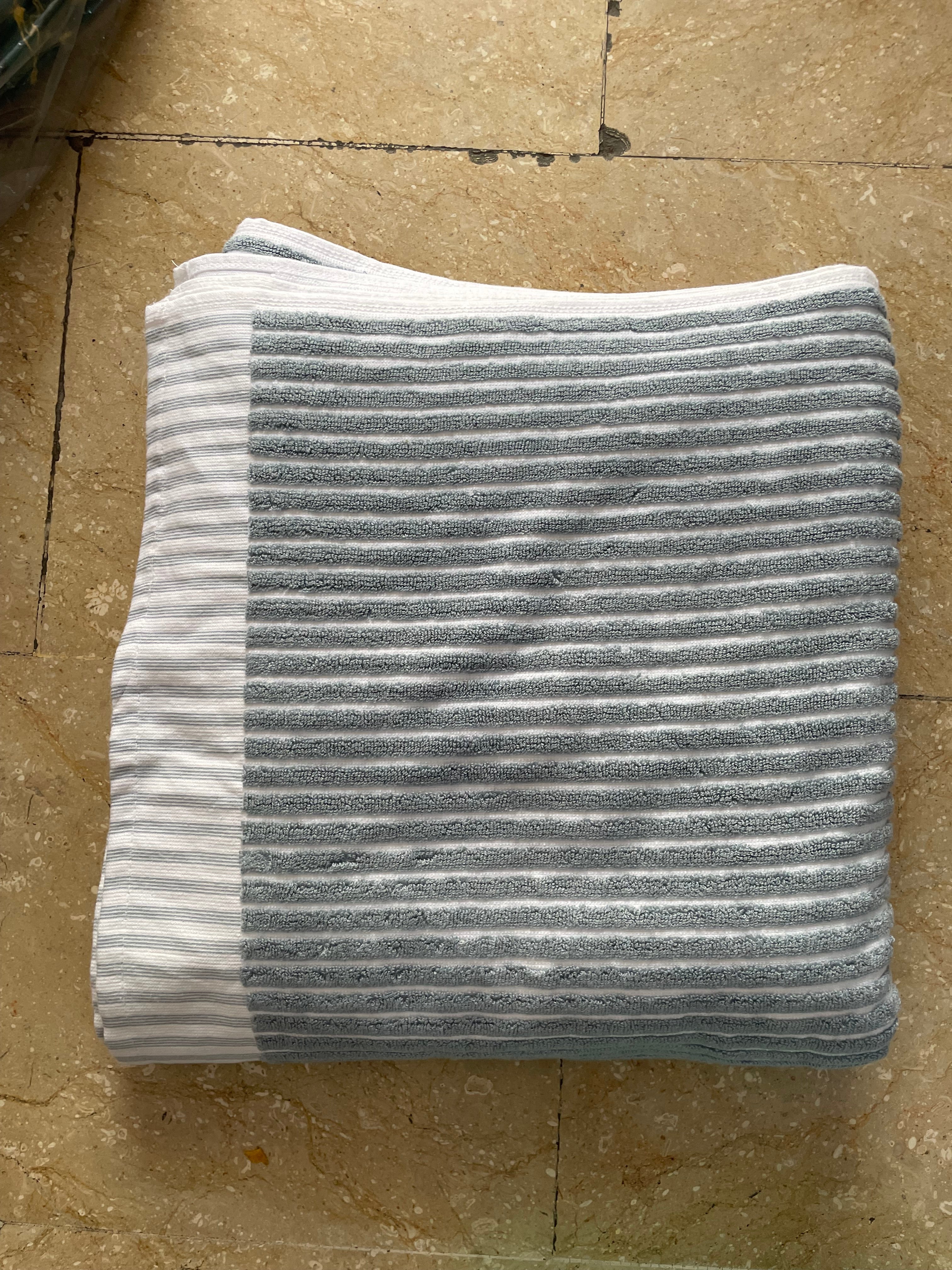 Nishat Export Quality Towel (Pack of 2)