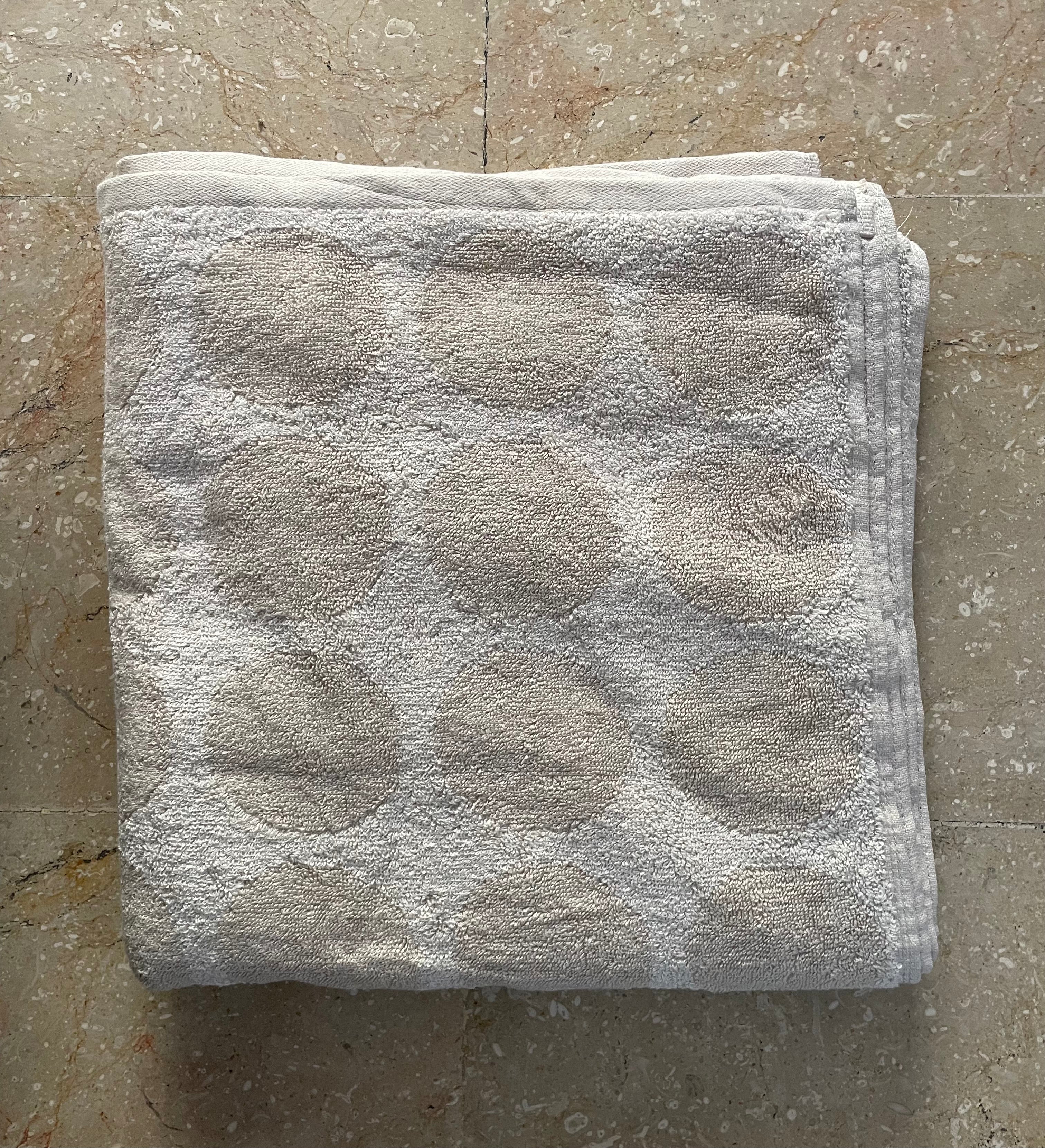 Nishat Export Quality Towel (Pack of 2)