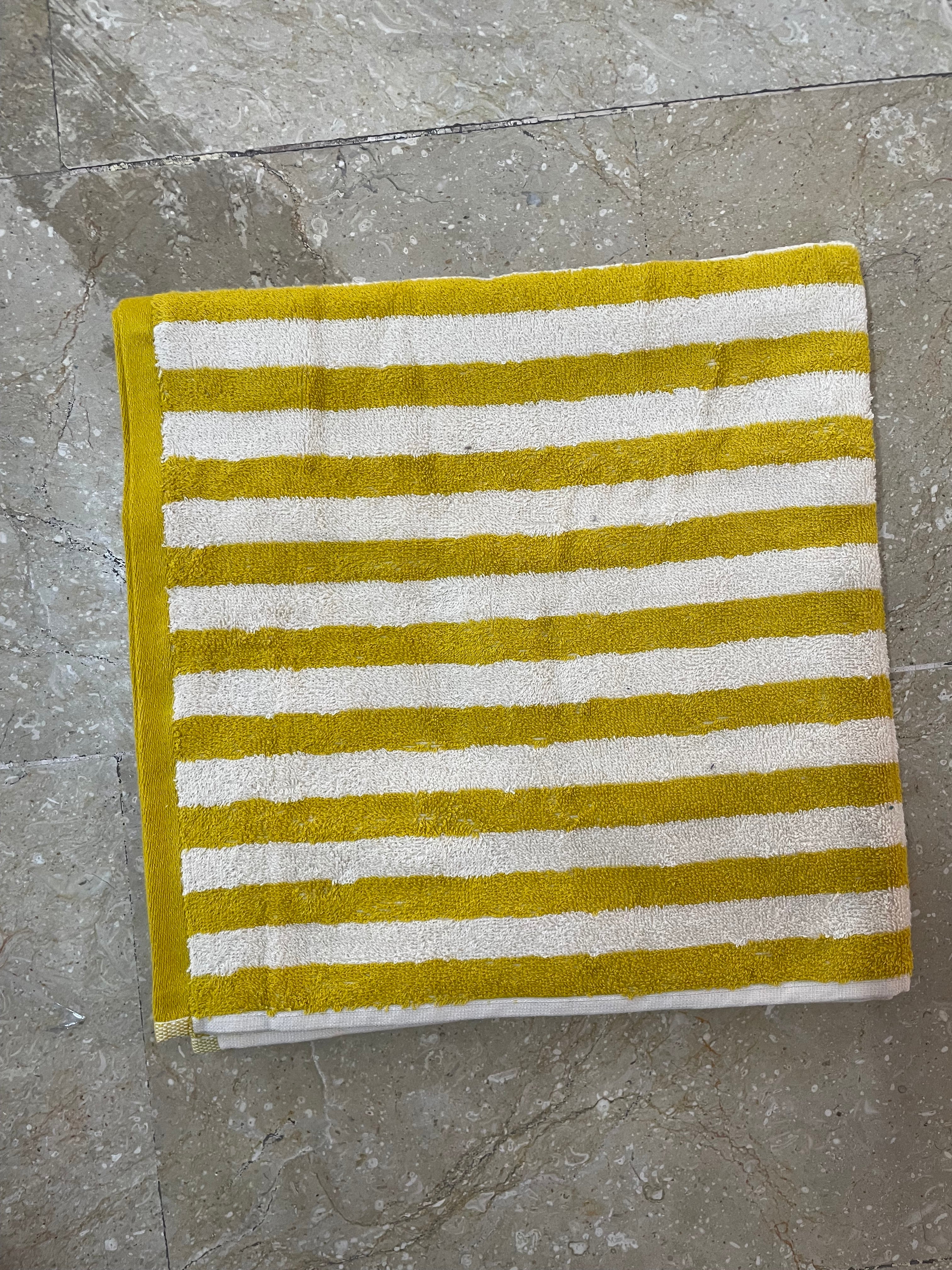Nishat Export Quality Towel (Pack of 1)