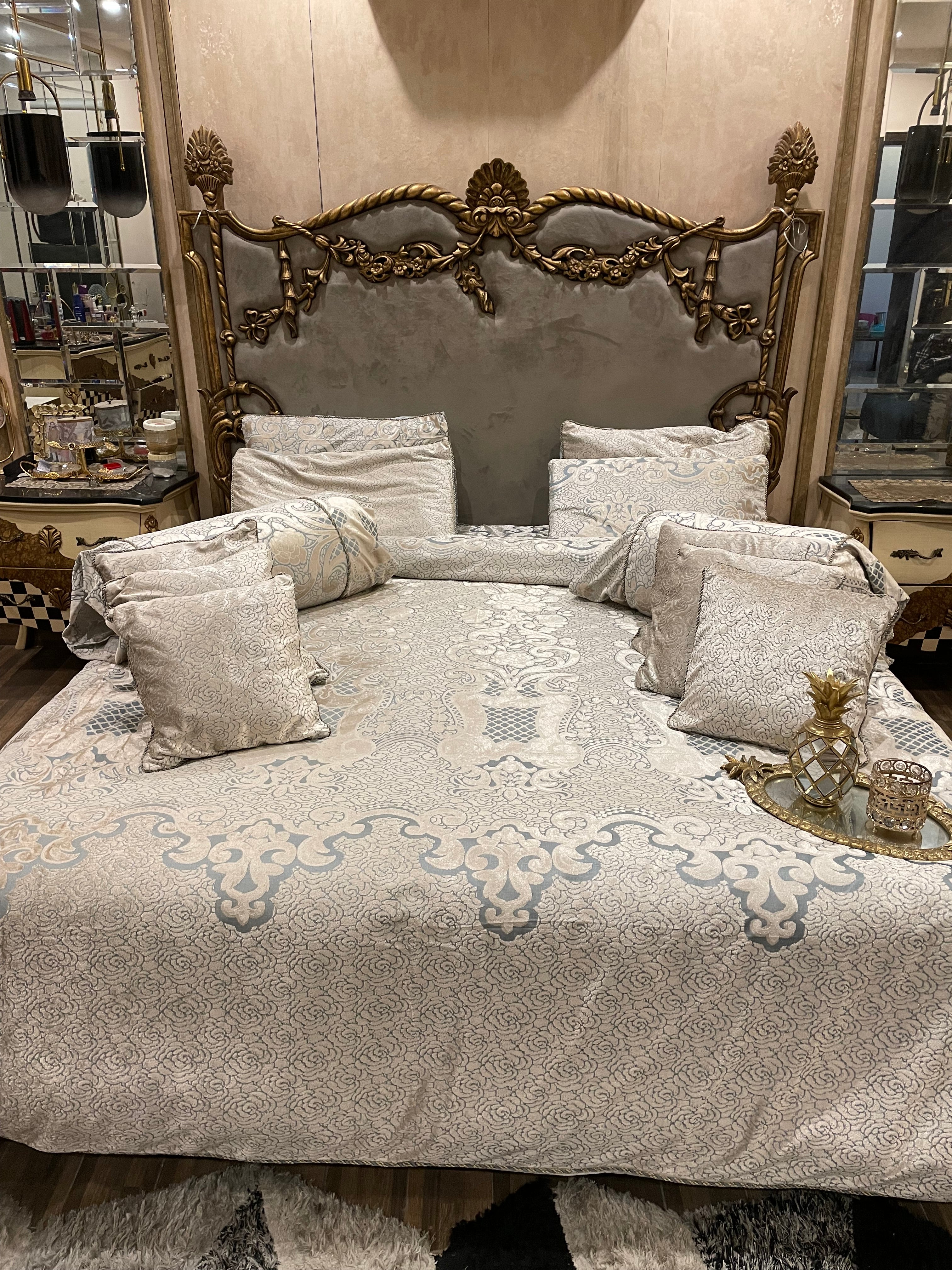 1️⃣4️⃣ piece bridal Palashi Duvet Cover (with/without Filling) Set