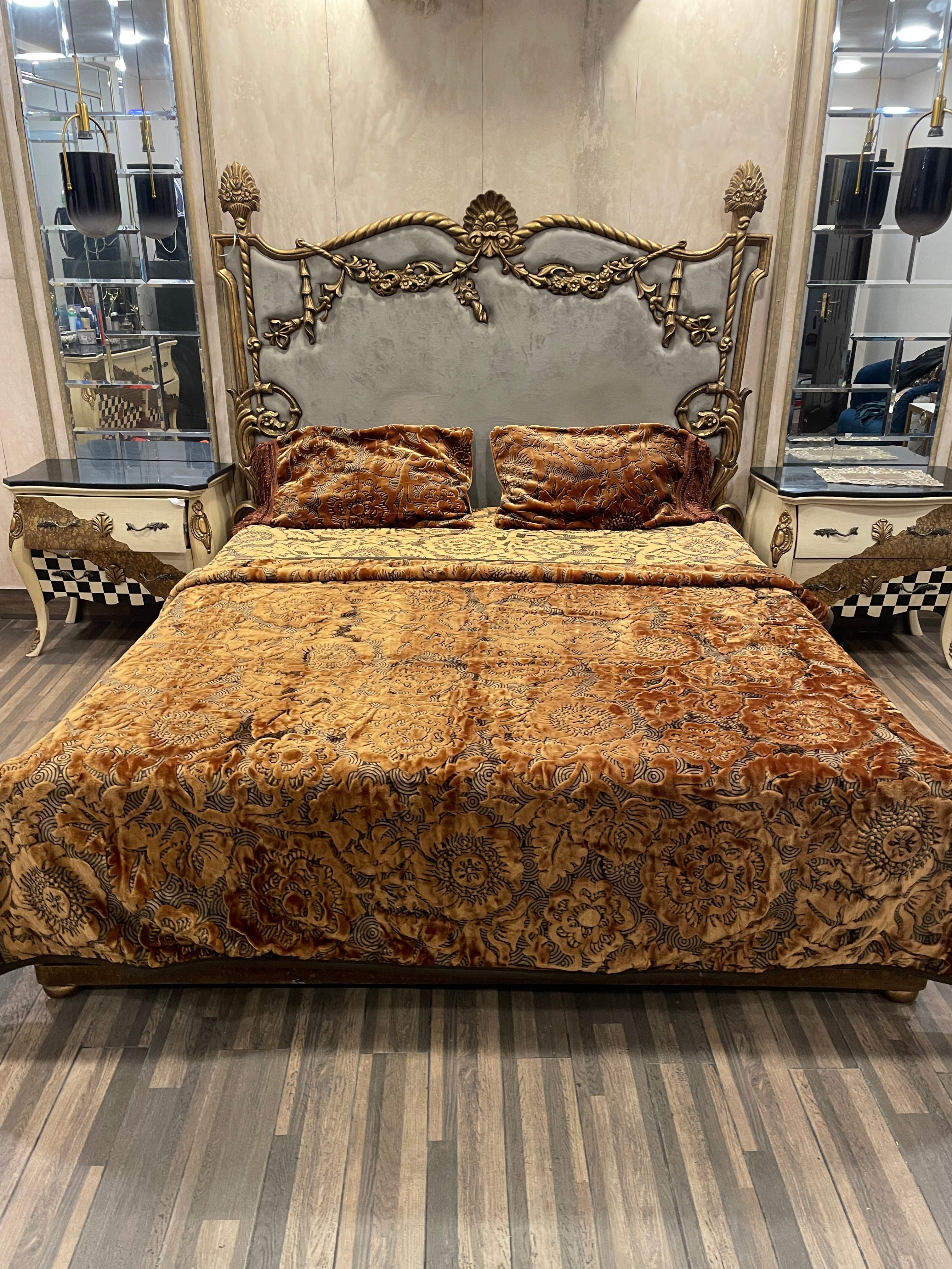 4️⃣ PC Super Classic BLANKET/KAMBLE