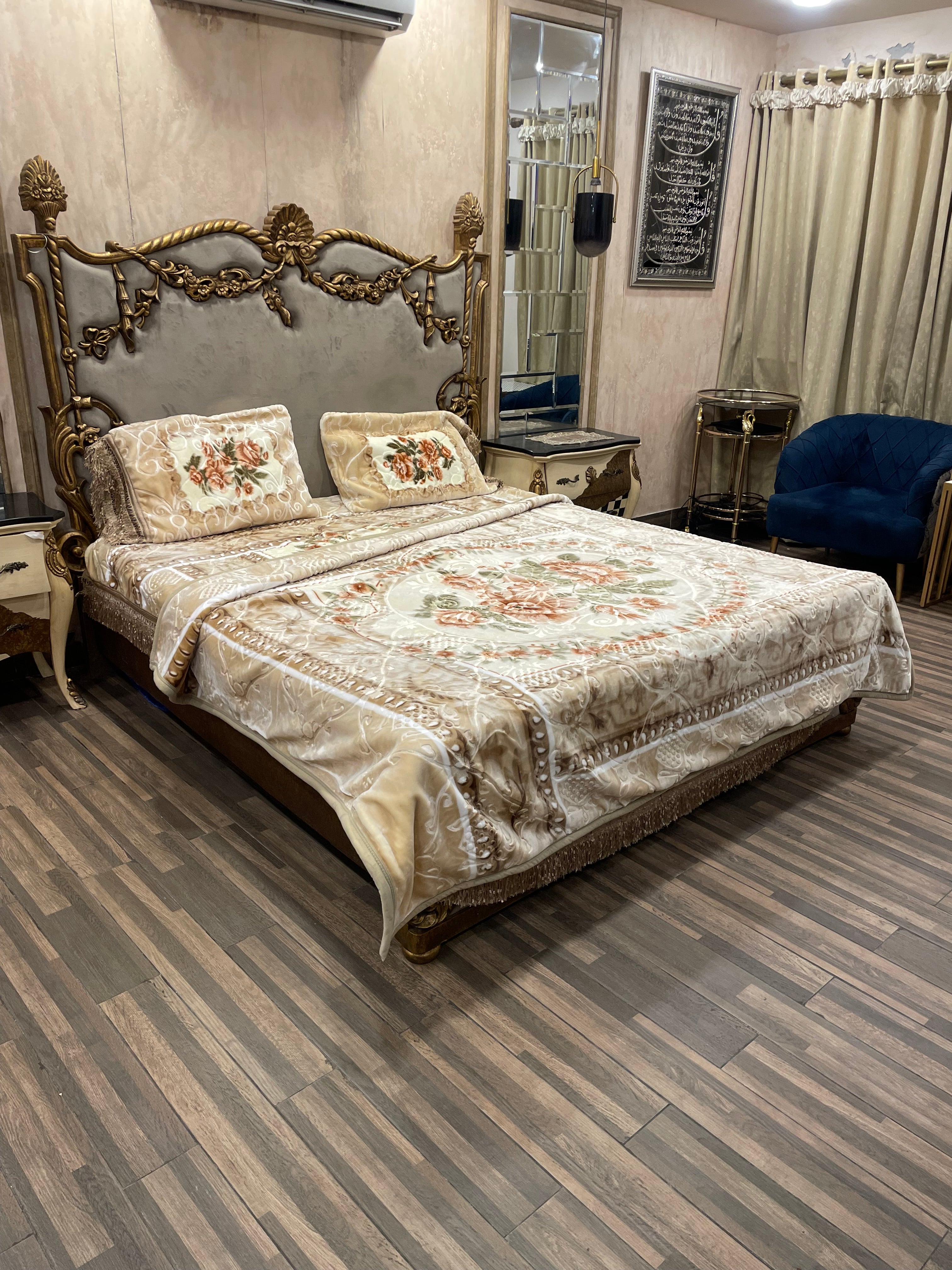 4️⃣ PC Moro Spain BLANKET/KAMBLE