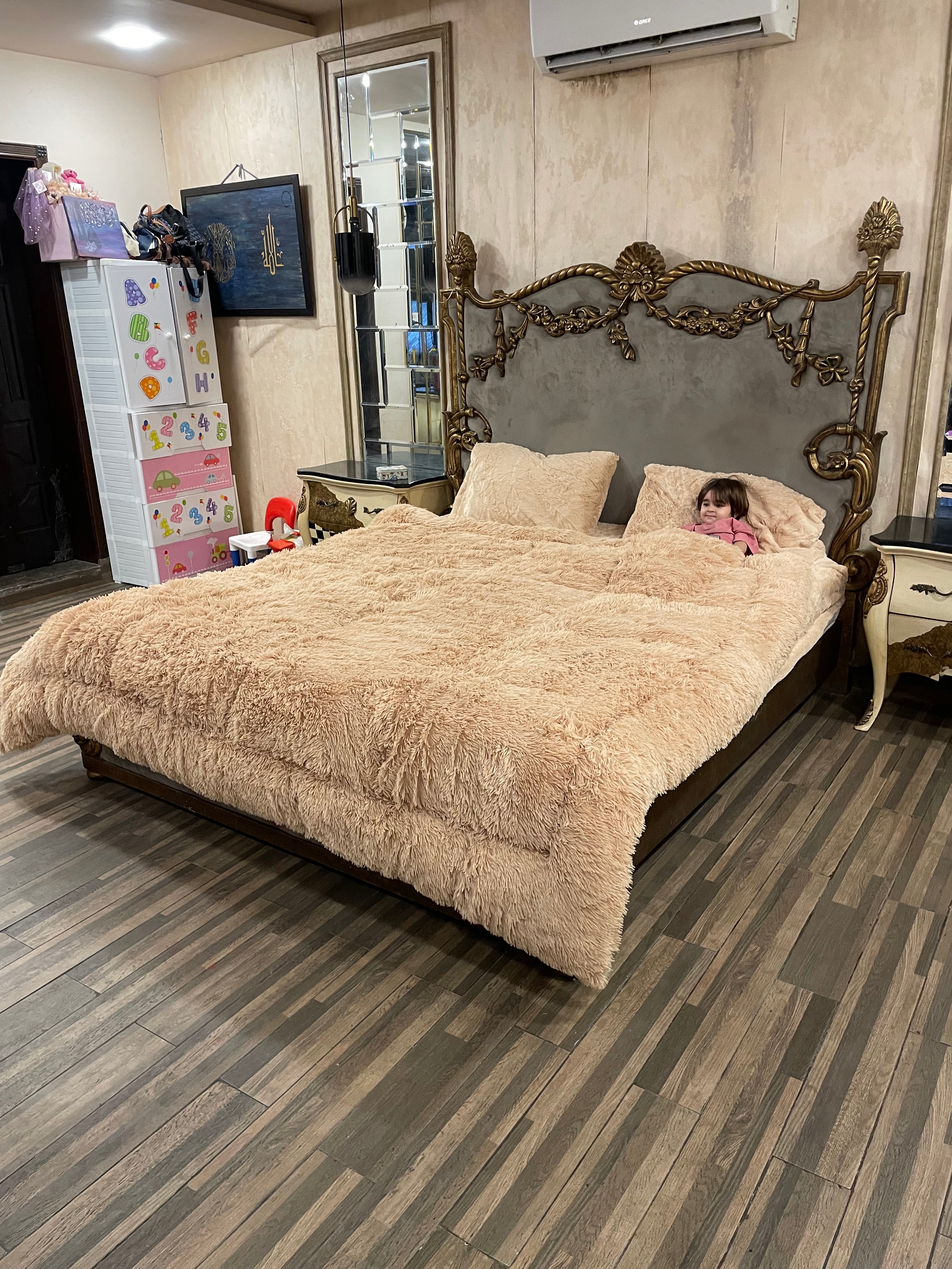 Shaggy 4️⃣PC Razai set