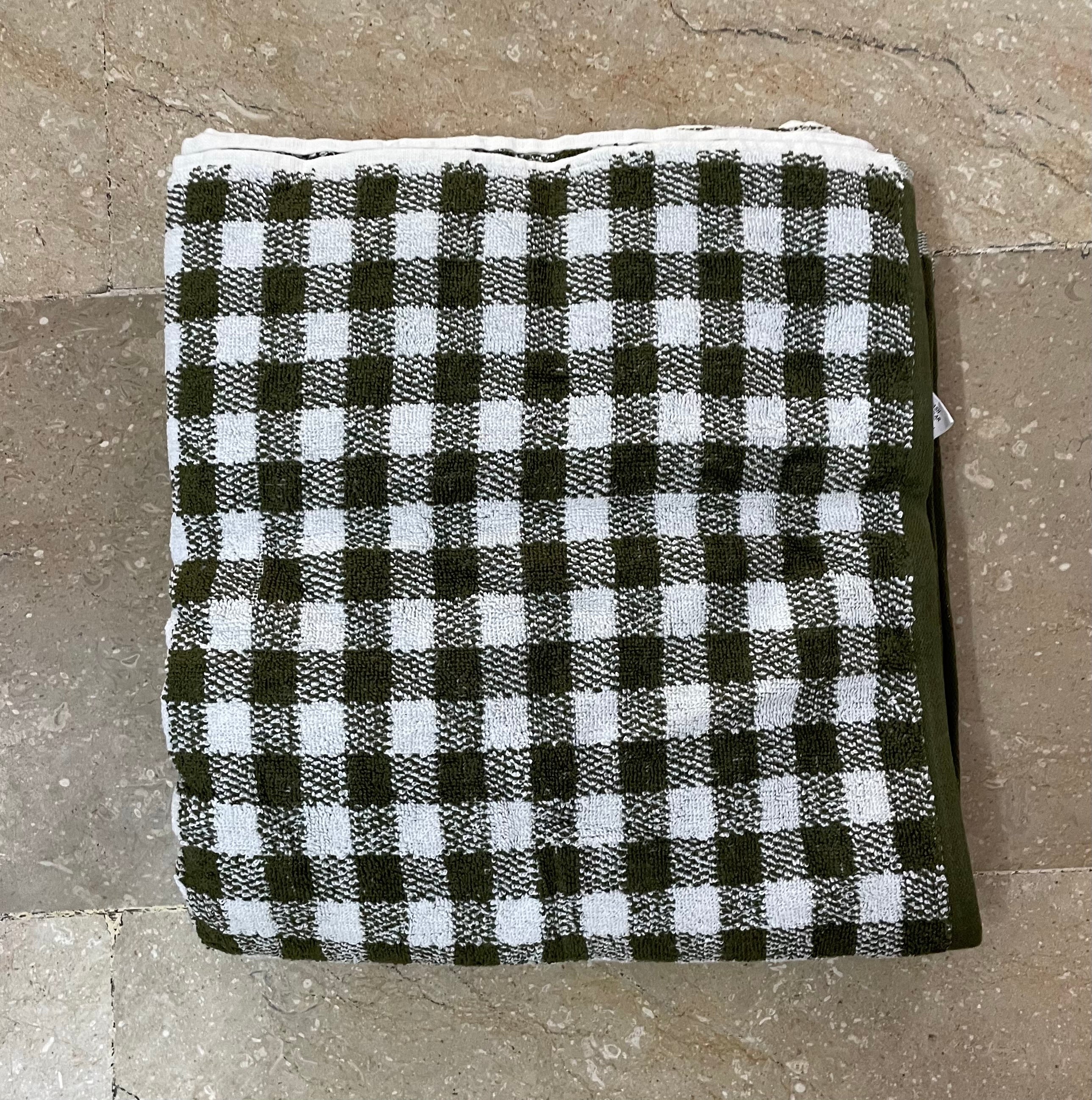 Nishat Export Quality Towel (Pack of 2)
