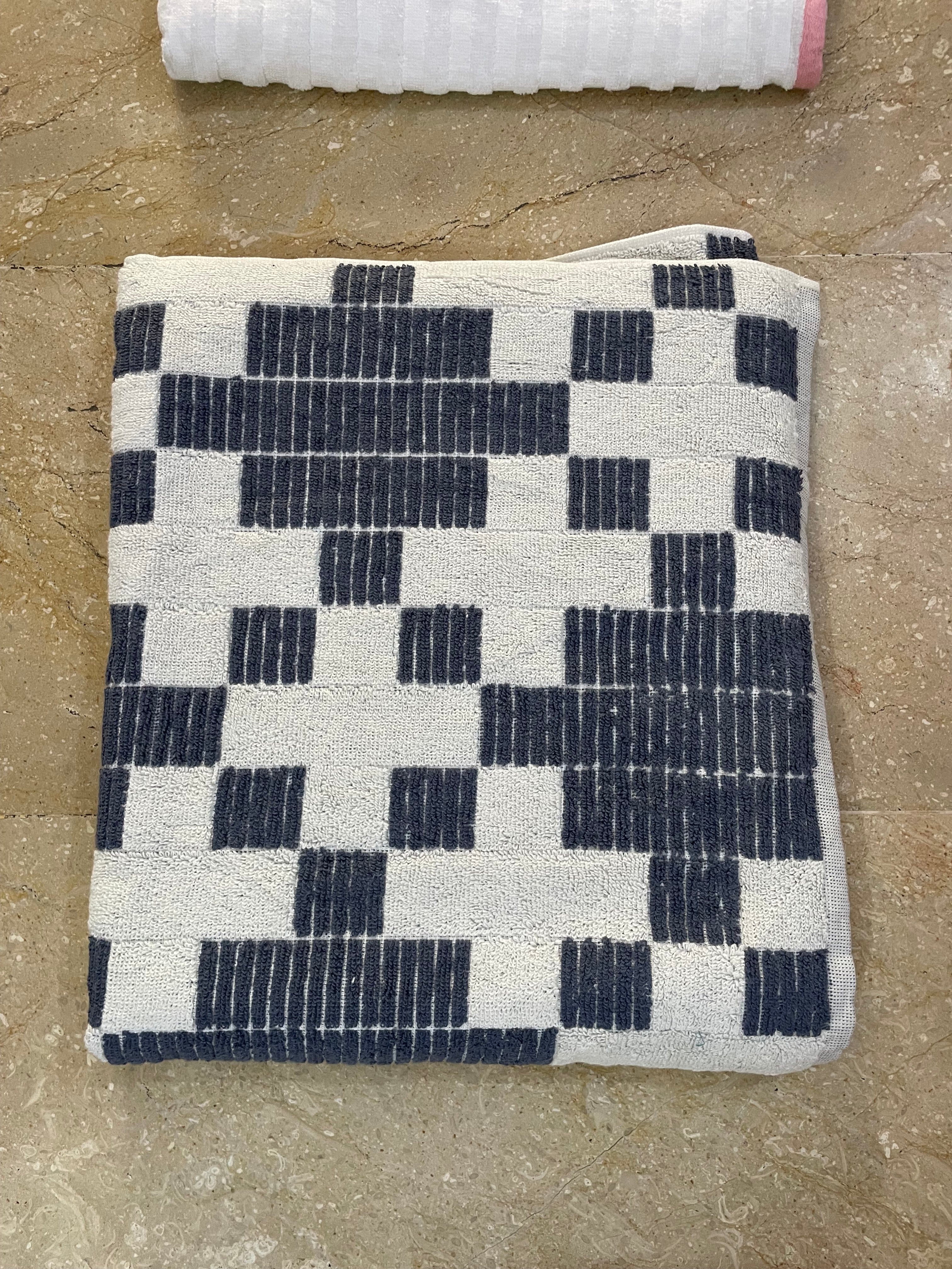 Nishat Export Quality Towel (Pack of 1)