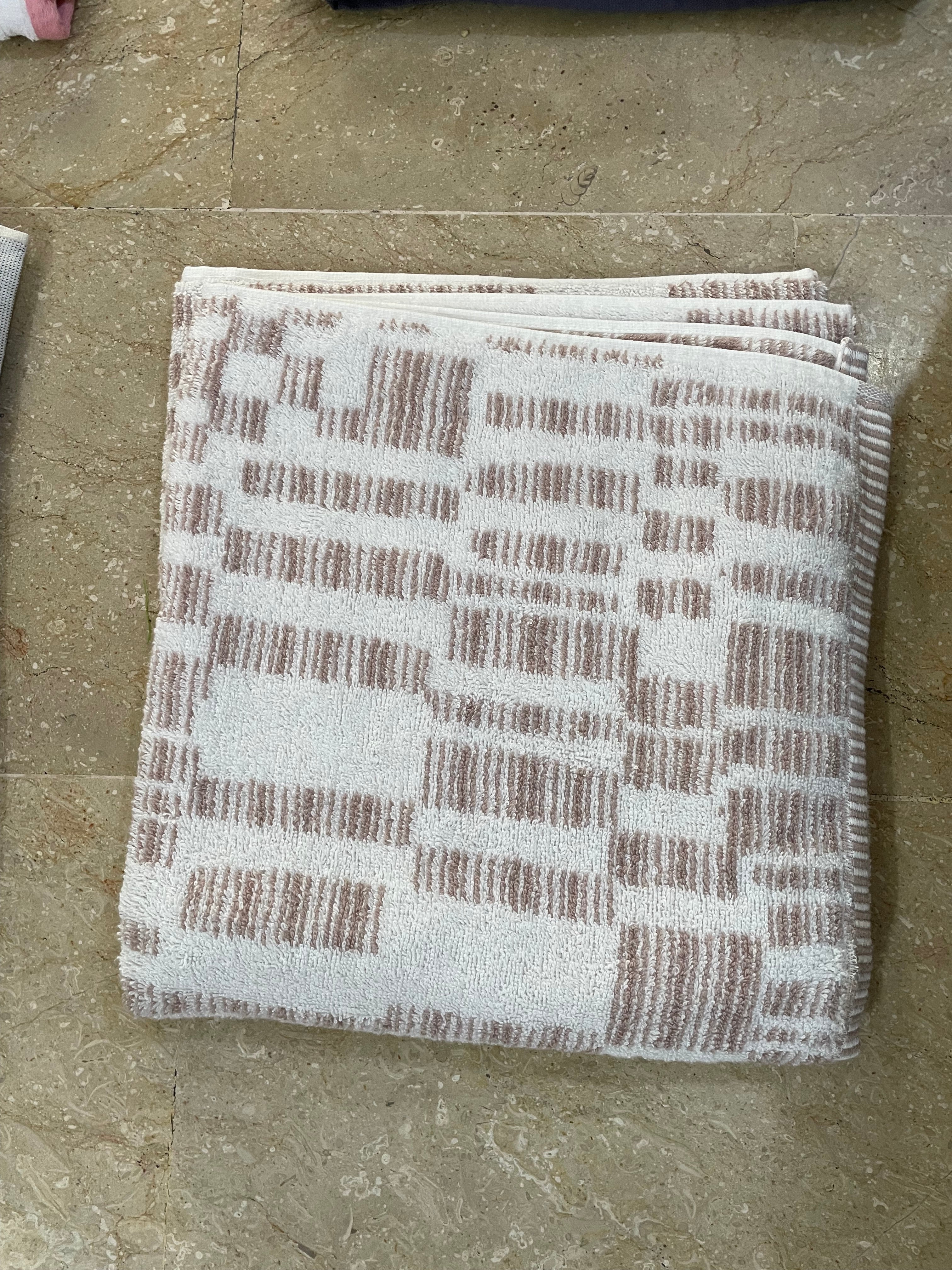 Nishat Export Quality Towel (Pack of 1)
