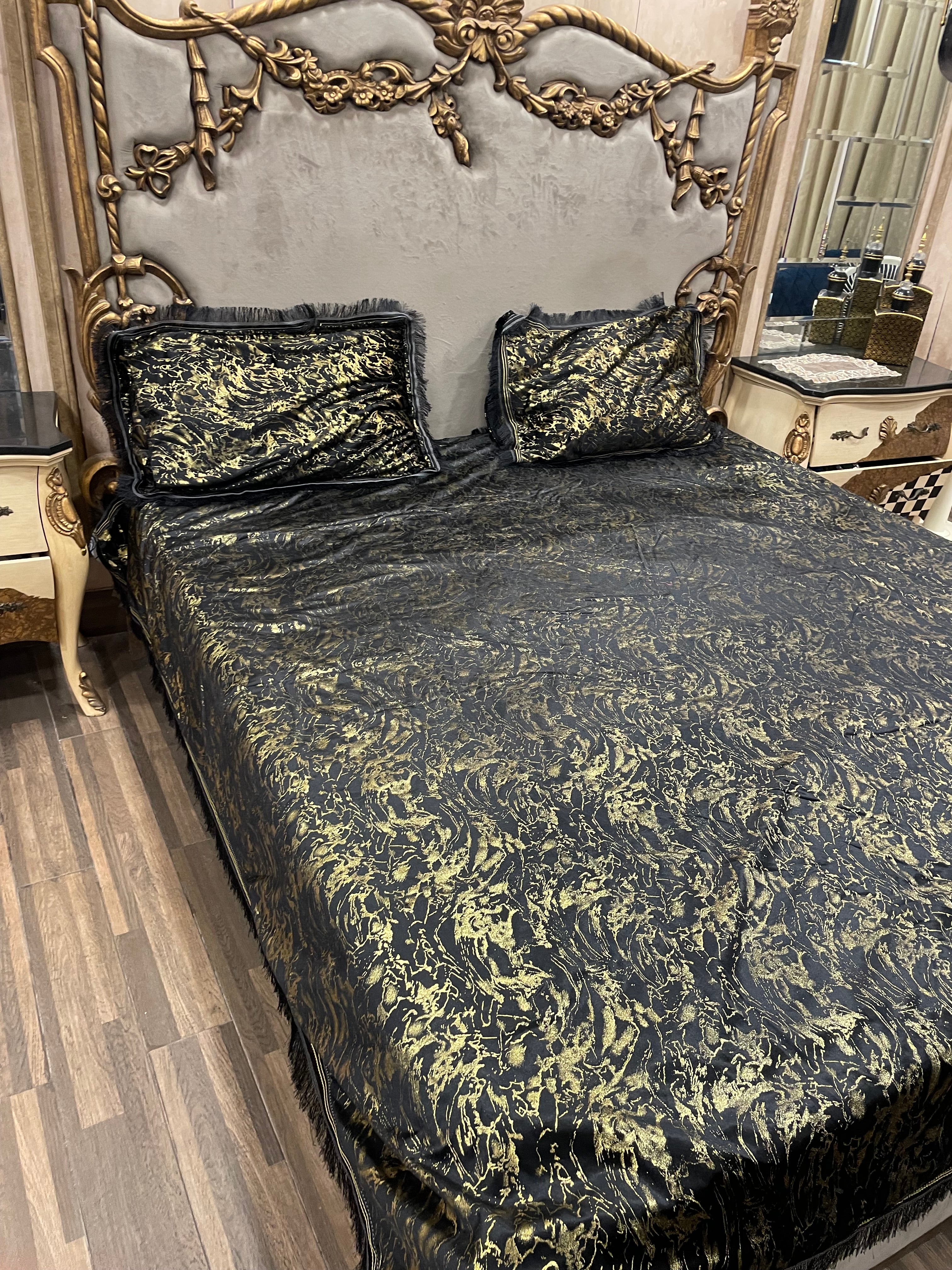 3️⃣PC  texture velvet BEDSHEET