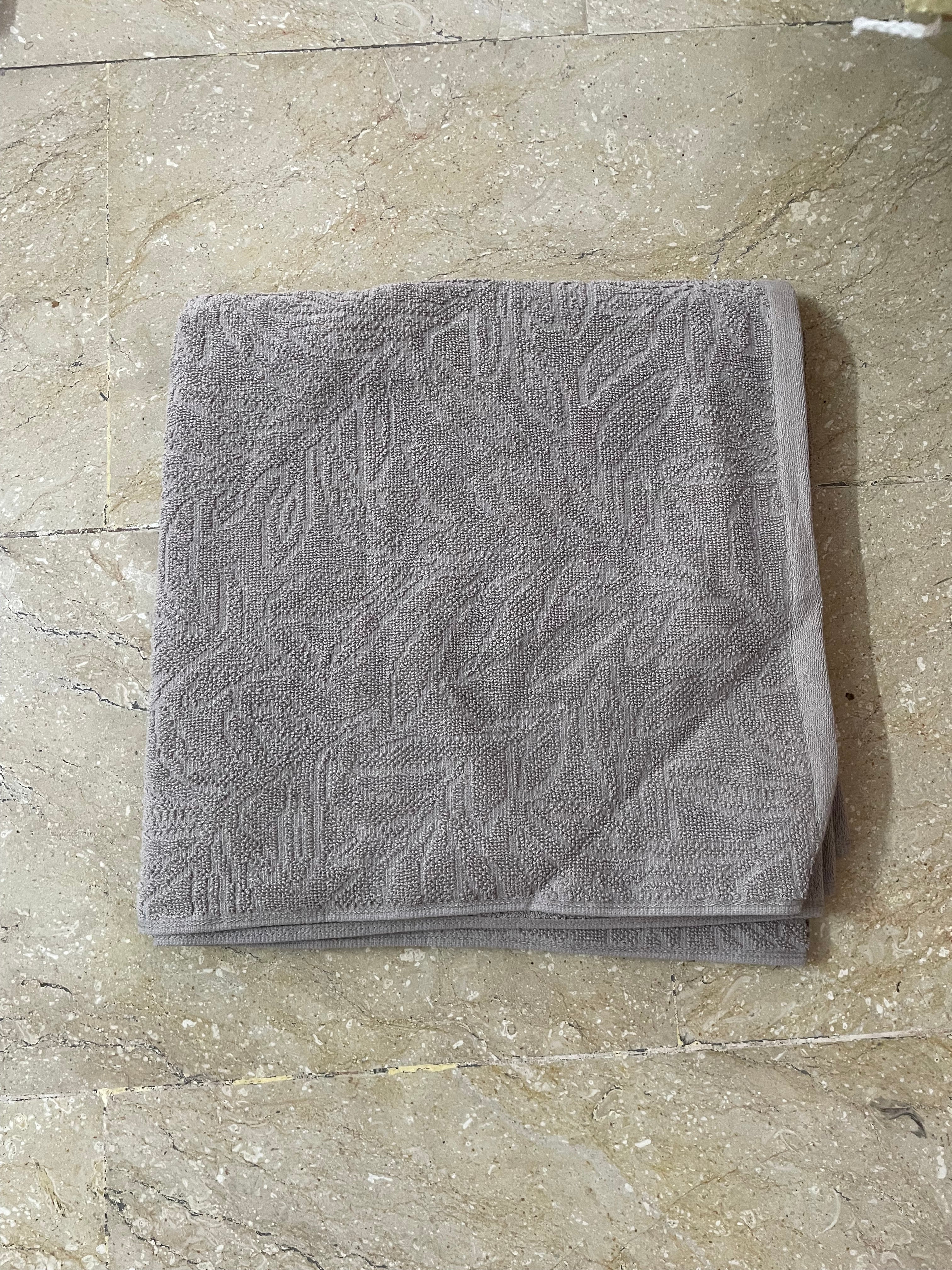 Nishat Export Quality Towel (Pack of 1)