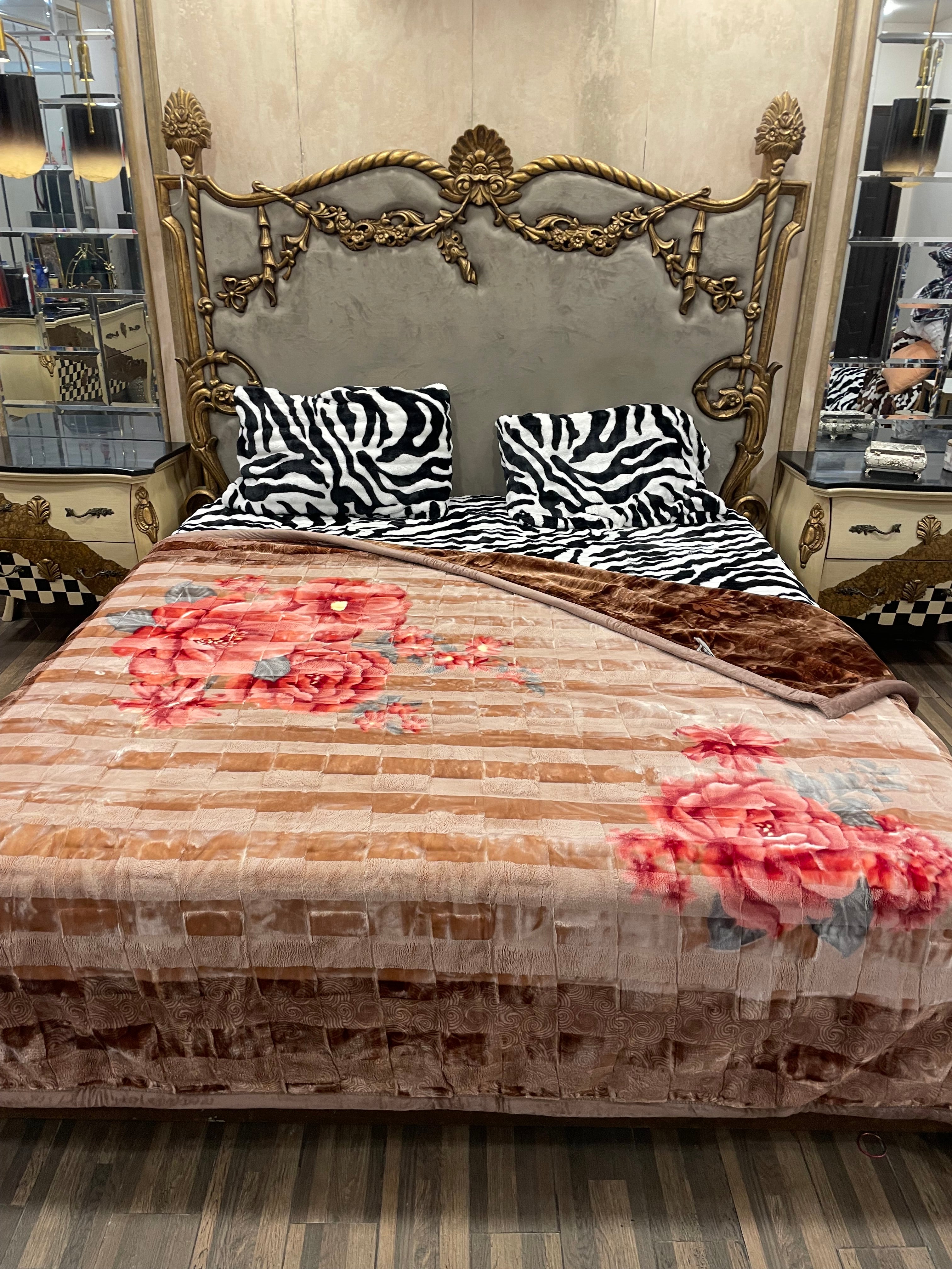 1️⃣ PC BARBARY BLANKET/KAMBLE