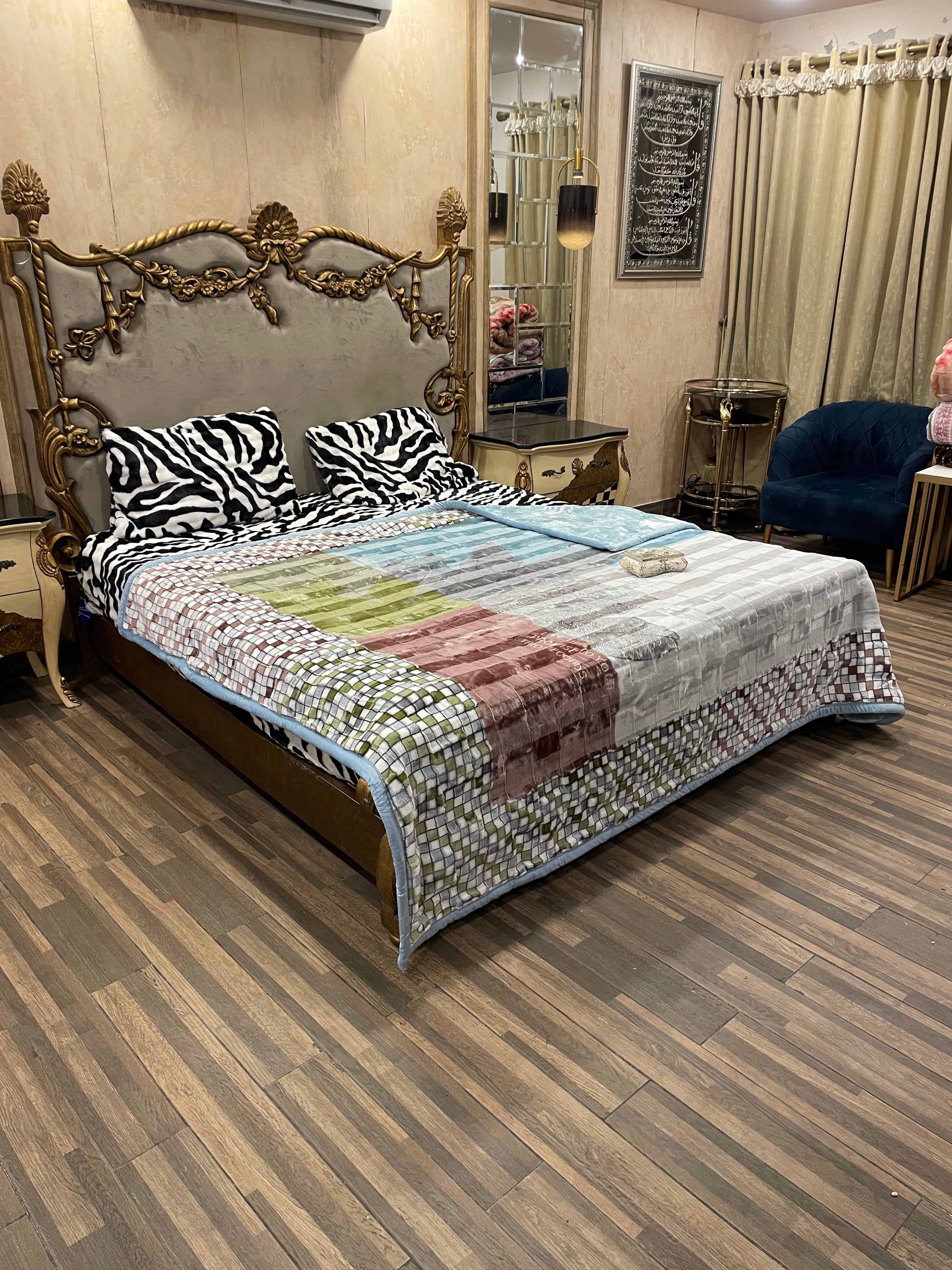 1️⃣ PC BARBARY BLANKET/KAMBLE