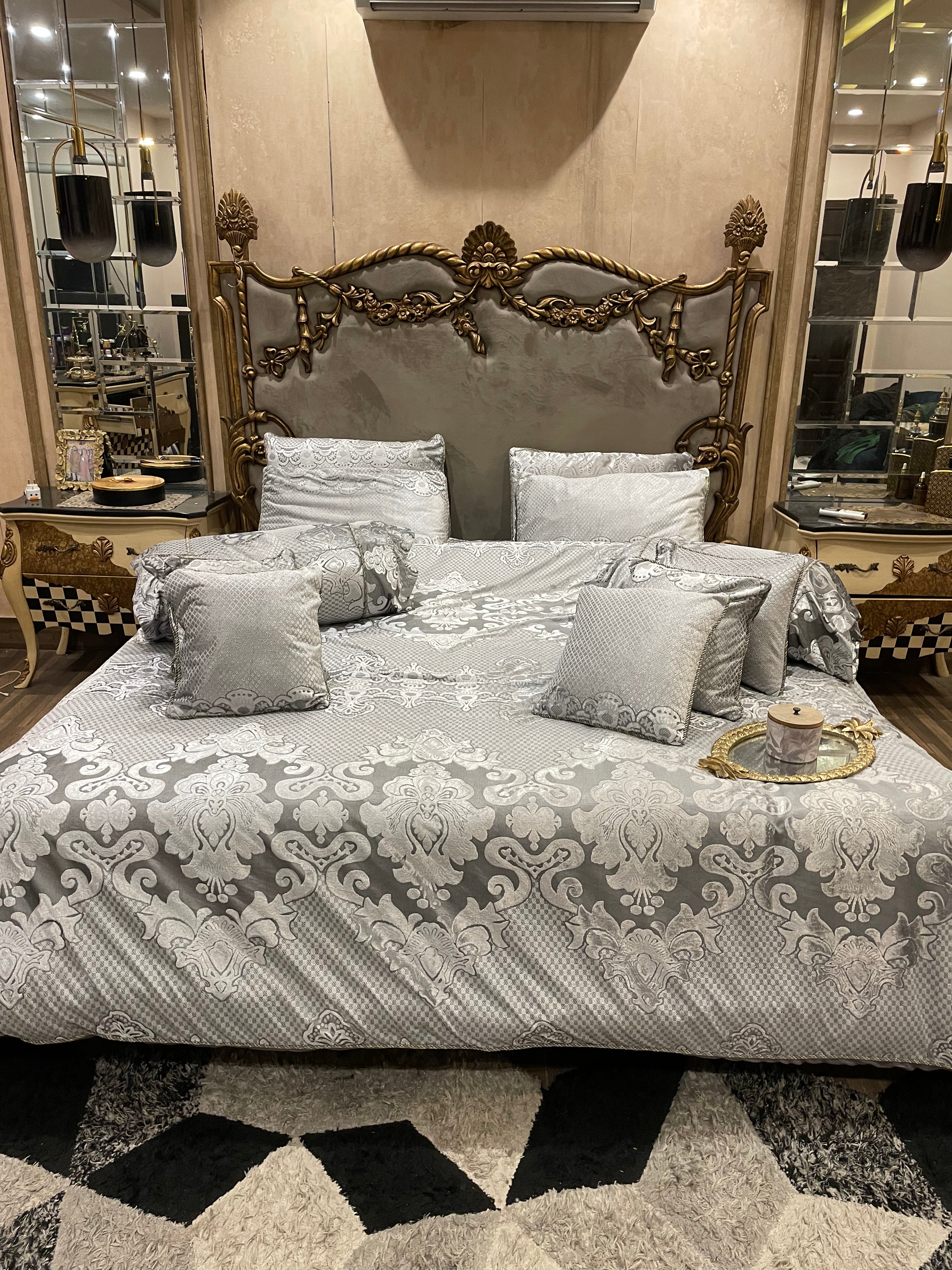 1️⃣4️⃣ piece bridal Palashi Duvet Cover (with/without Filling) Set