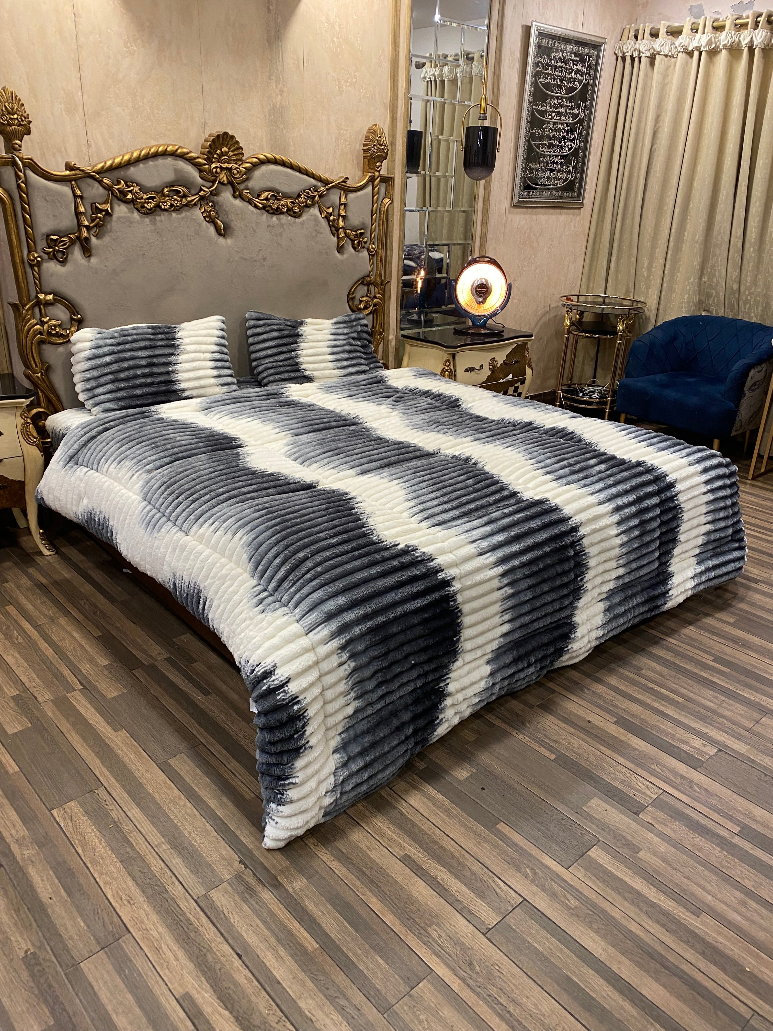 Deluxe  Gray 4️⃣PC Razai set