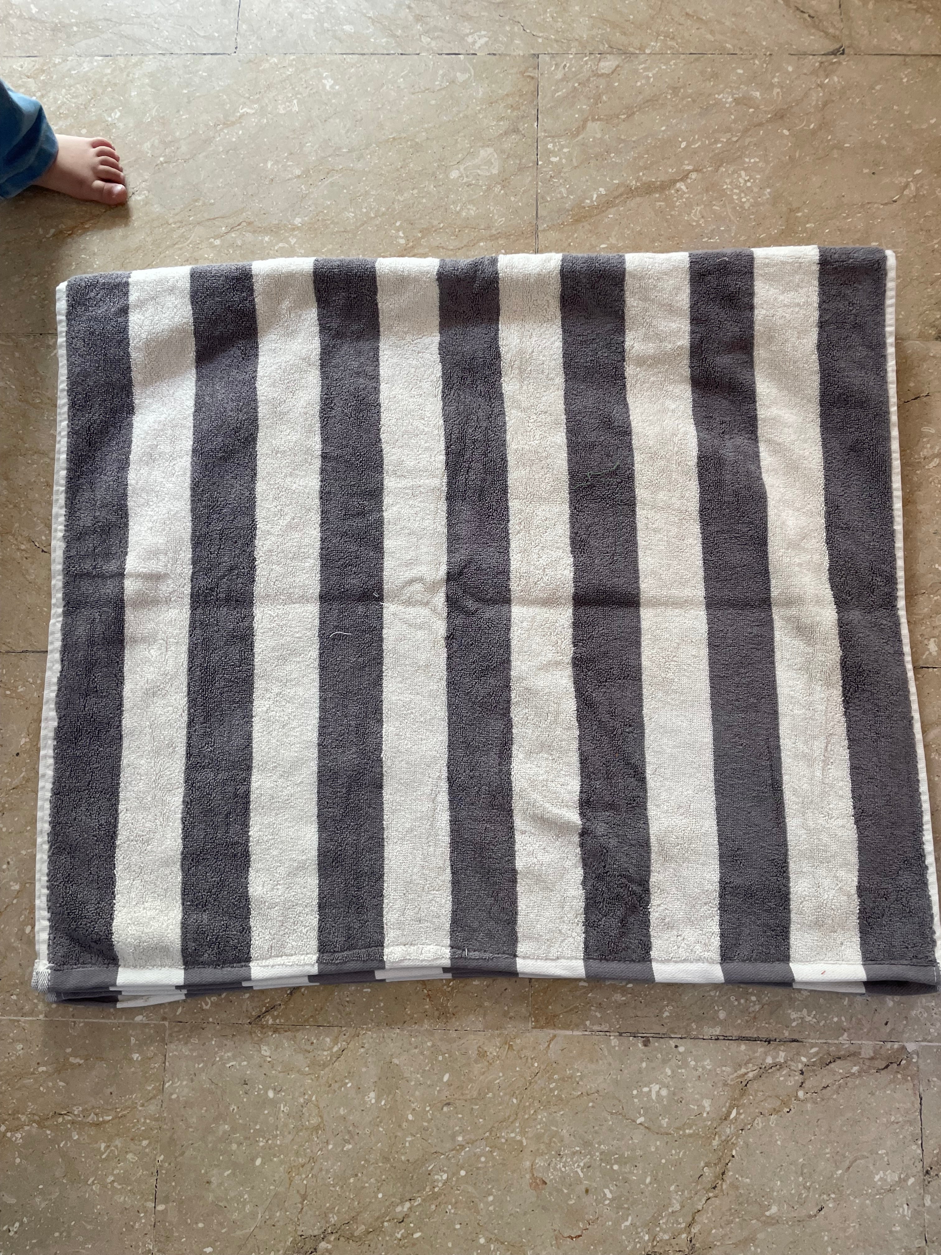 Nishat Export Quality Towel (Pack of 2)