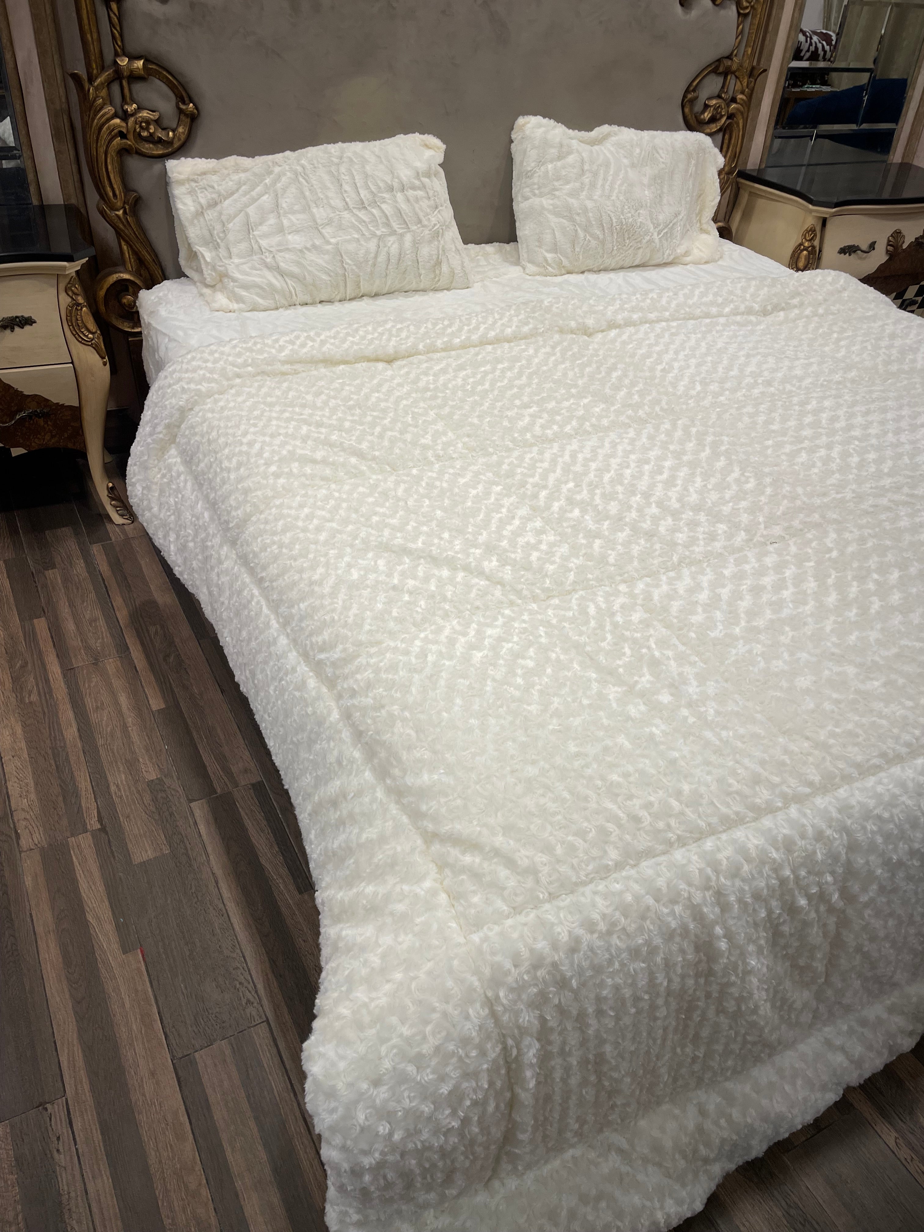 Rose Gold 4️⃣PC Razai set