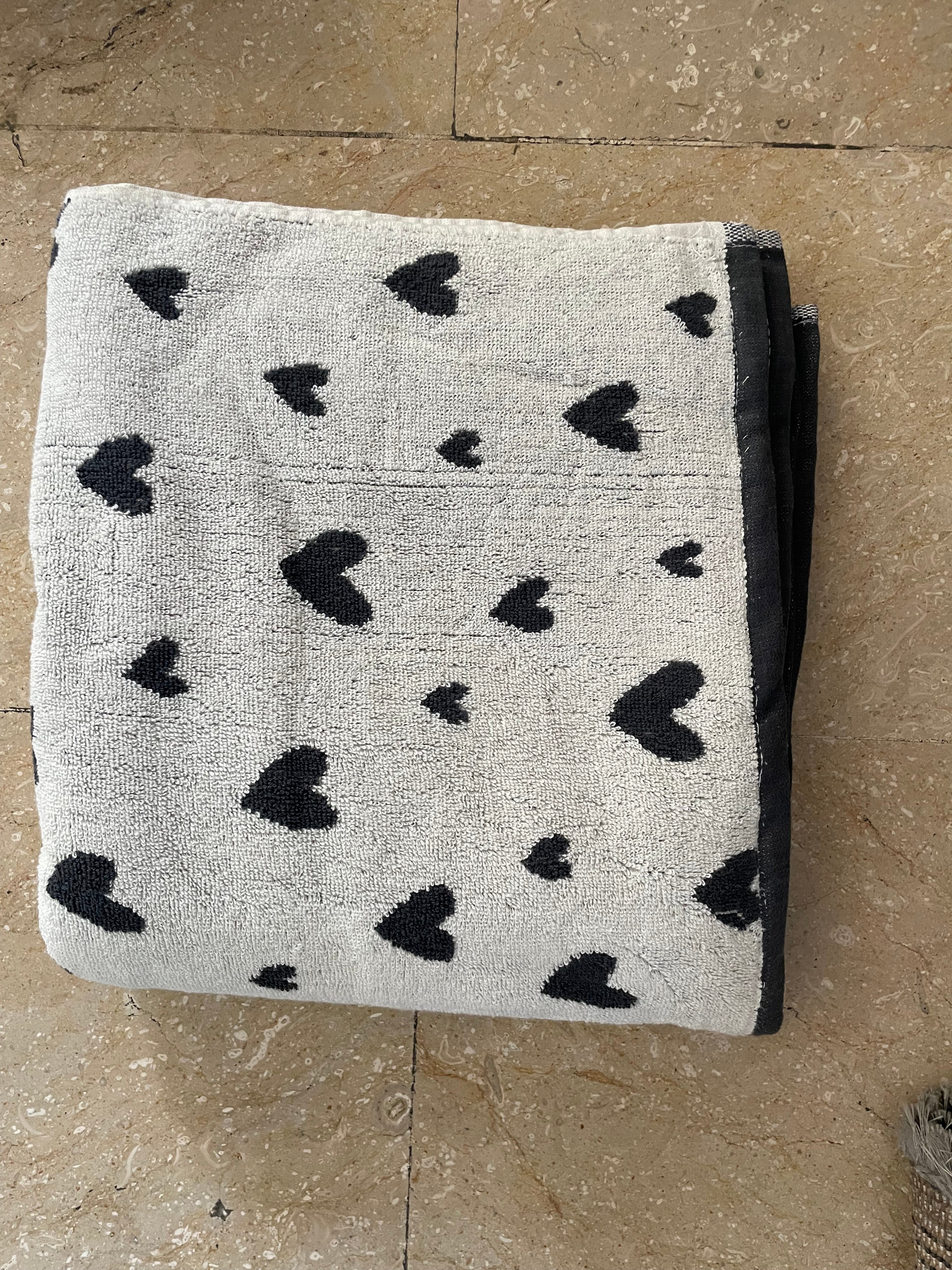 Nishat Export Quality Towel (Pack of 2)