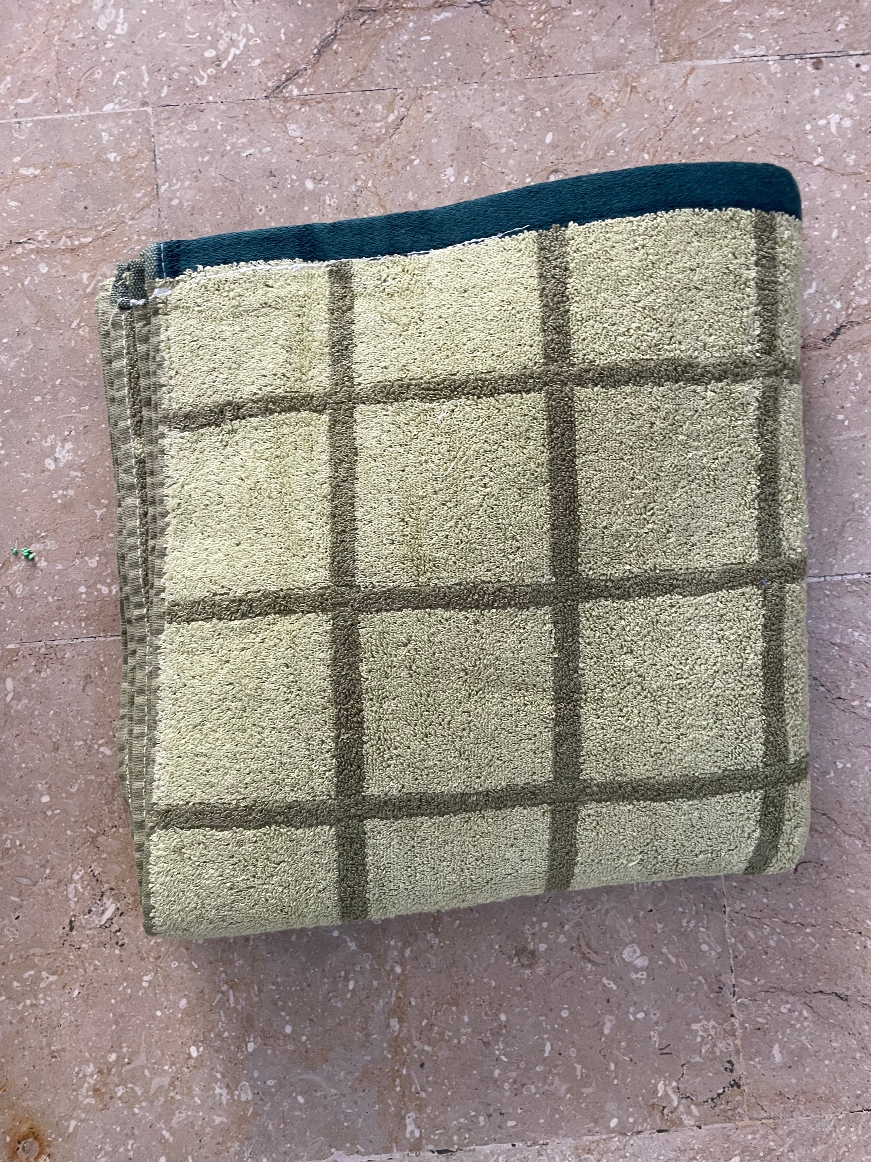 Nishat Export Quality Towel (Pack of 2)