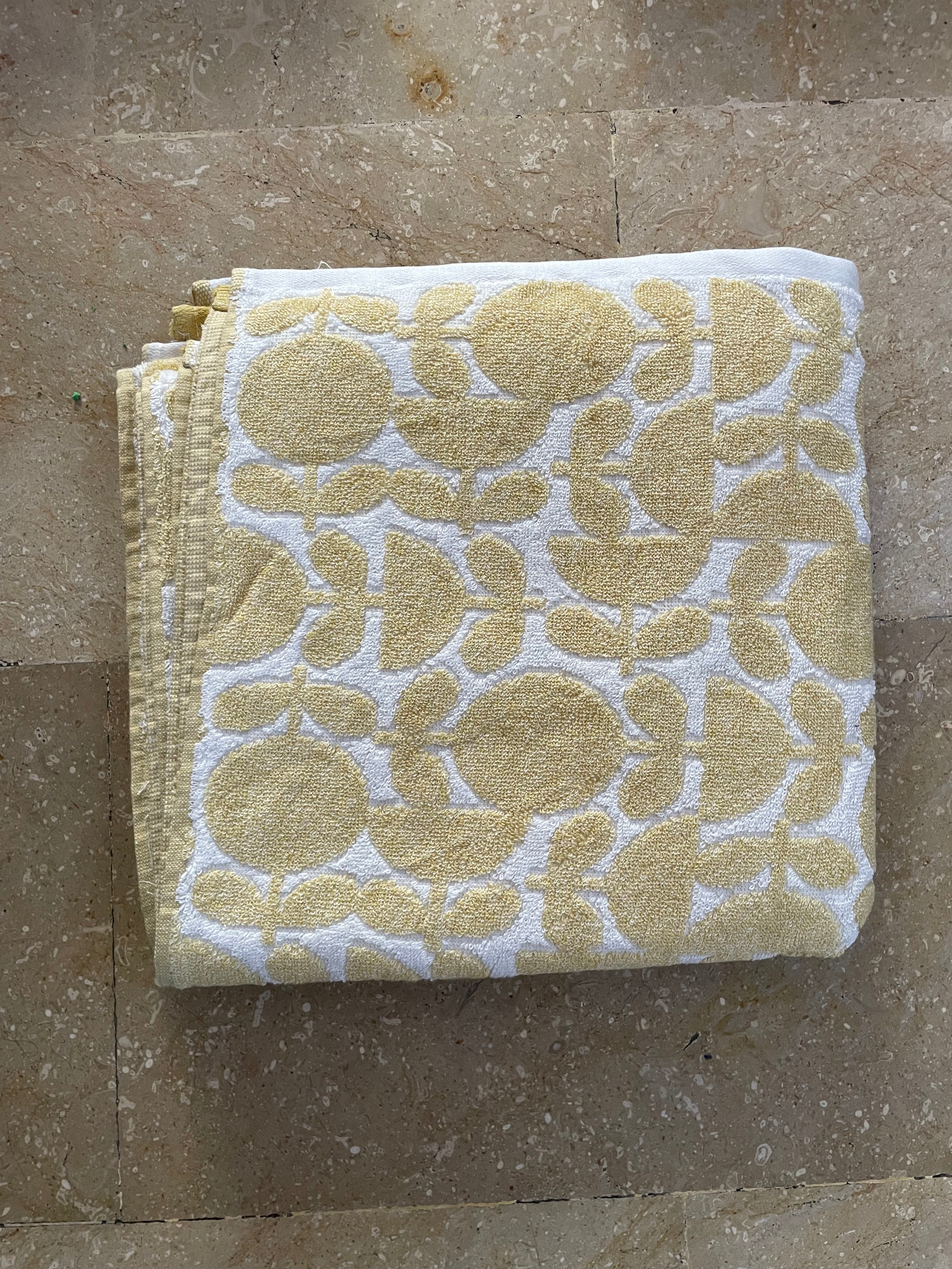 Nishat Export Quality Towel (Pack of 2)