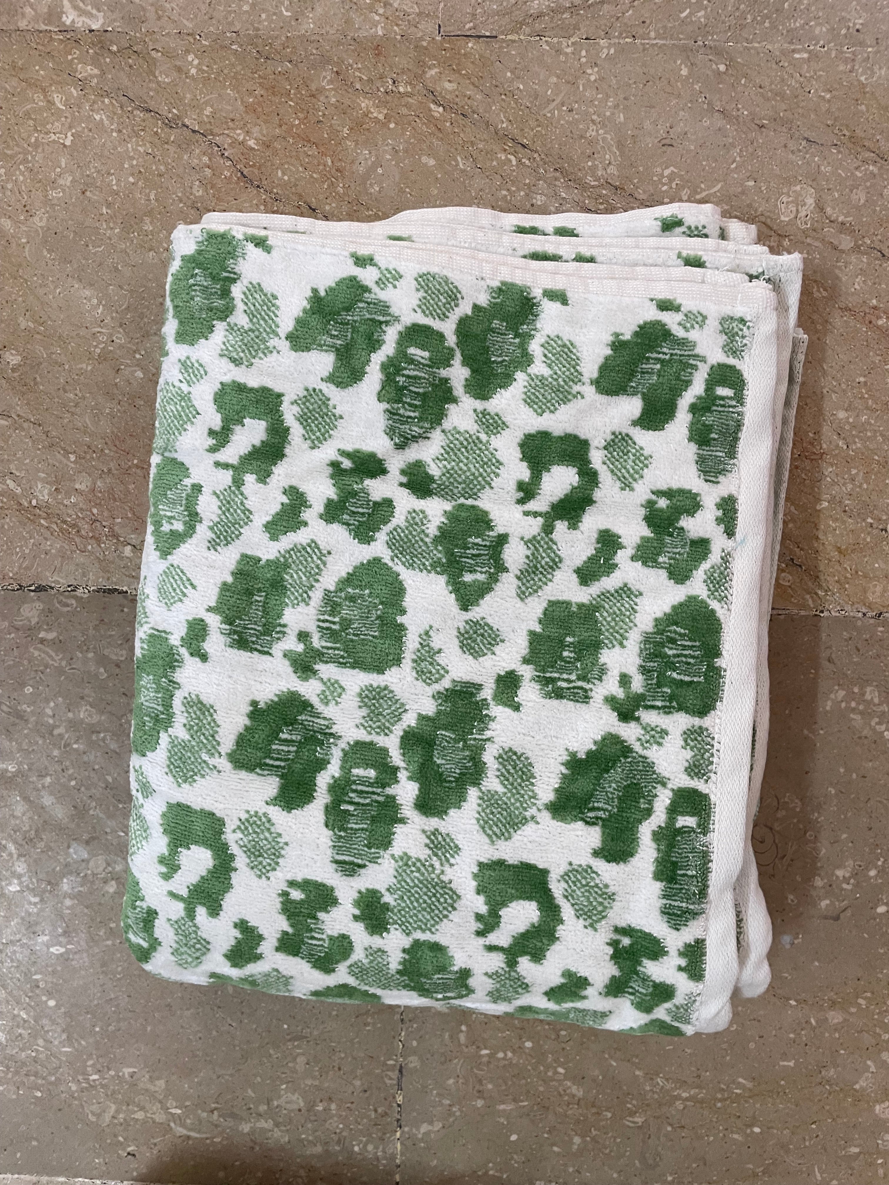Nishat Export Quality Towel (Pack of 2)