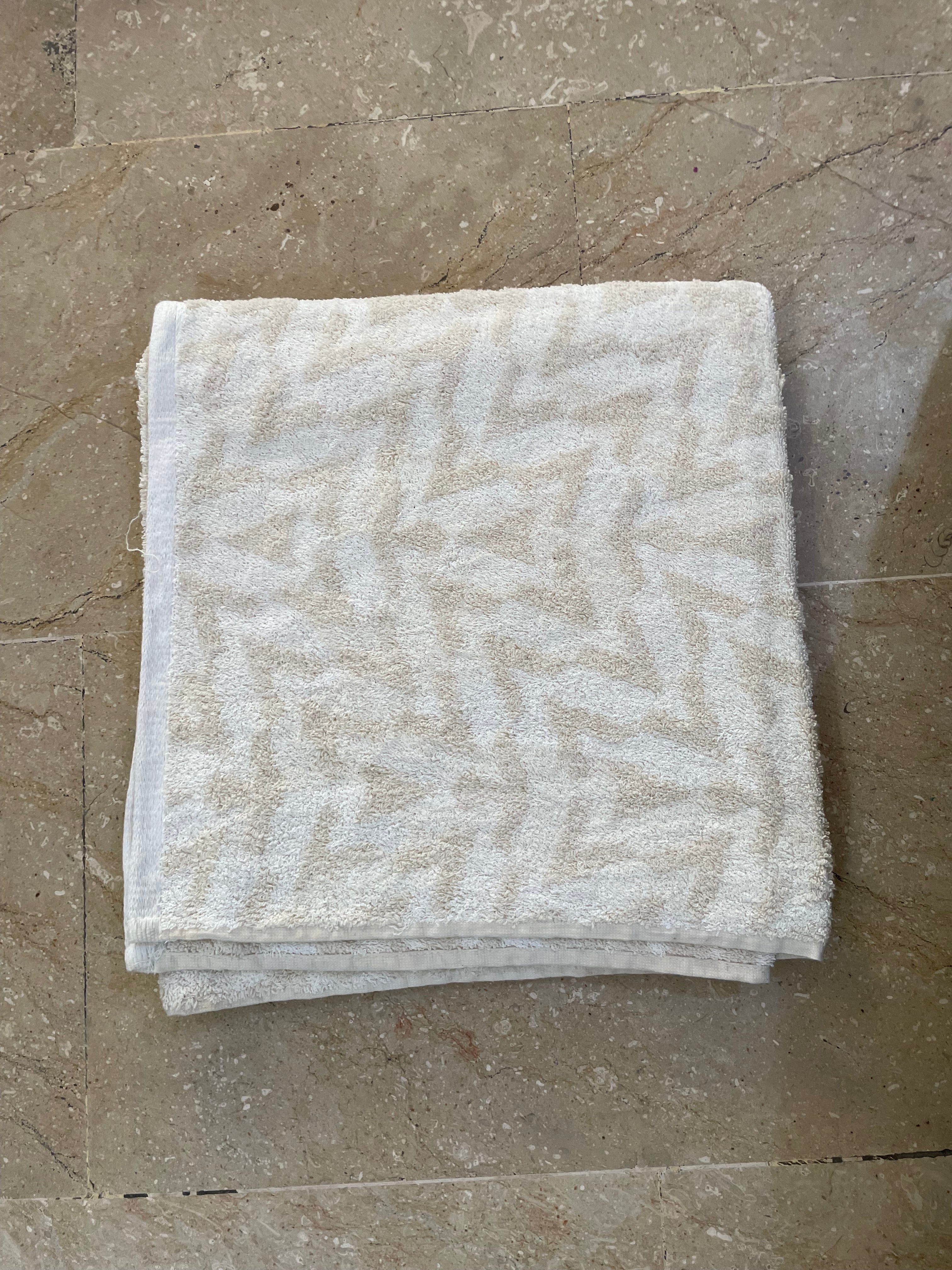 Nishat Export Quality Towel (Pack of 1)