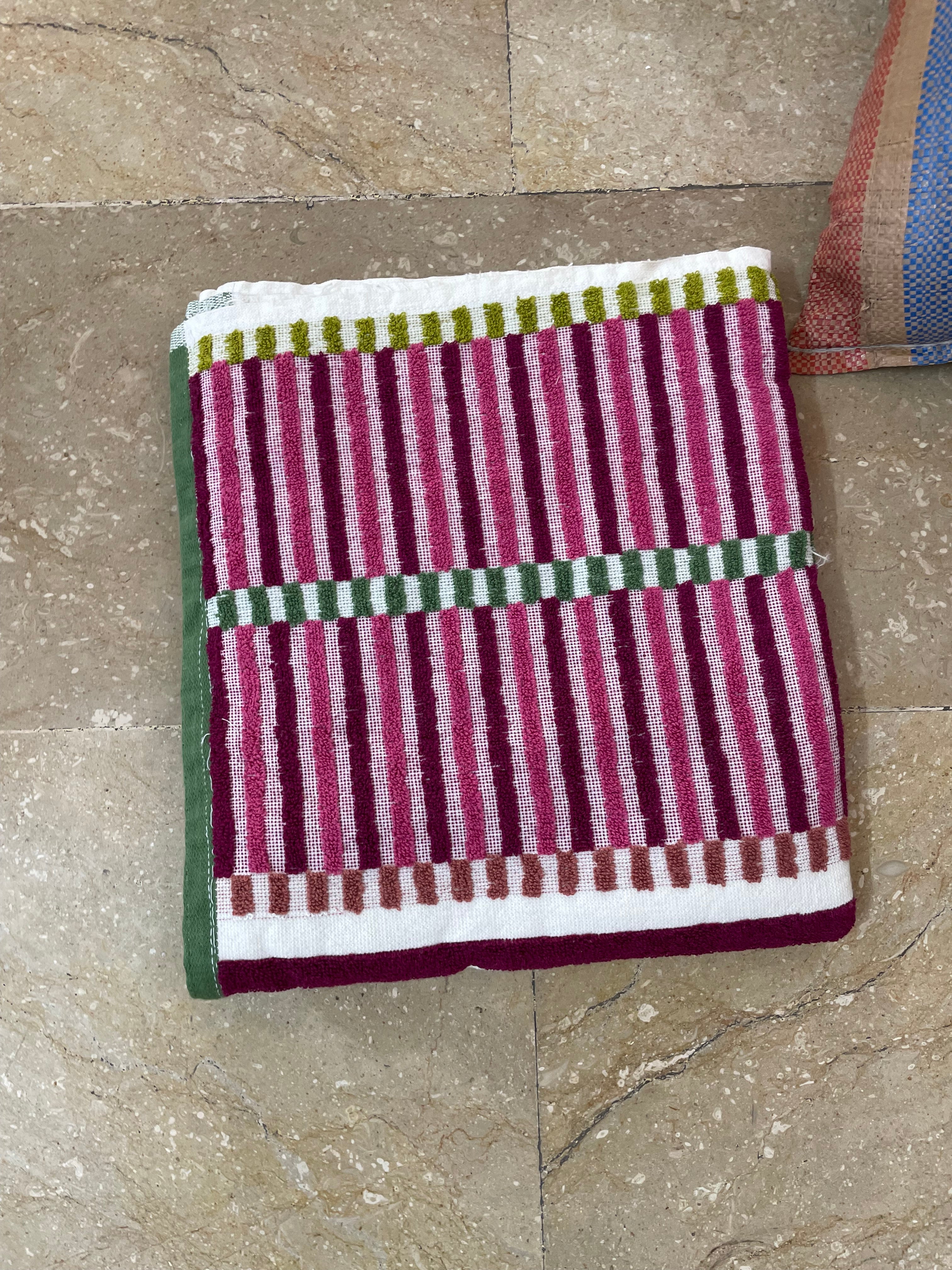 Nishat Export Quality Towel (Pack of 1)