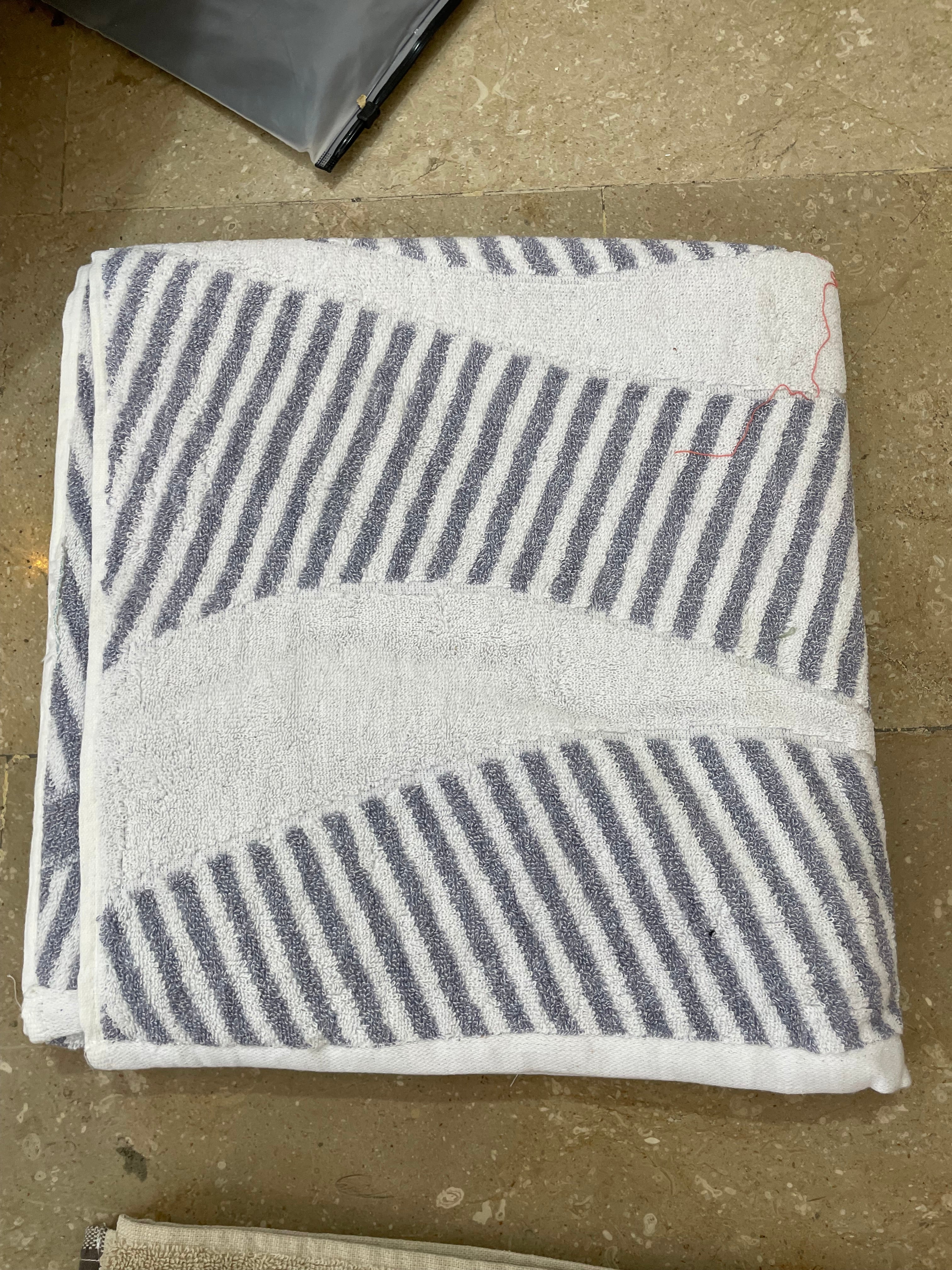 Nishat Export Quality Towel (Pack of 1)
