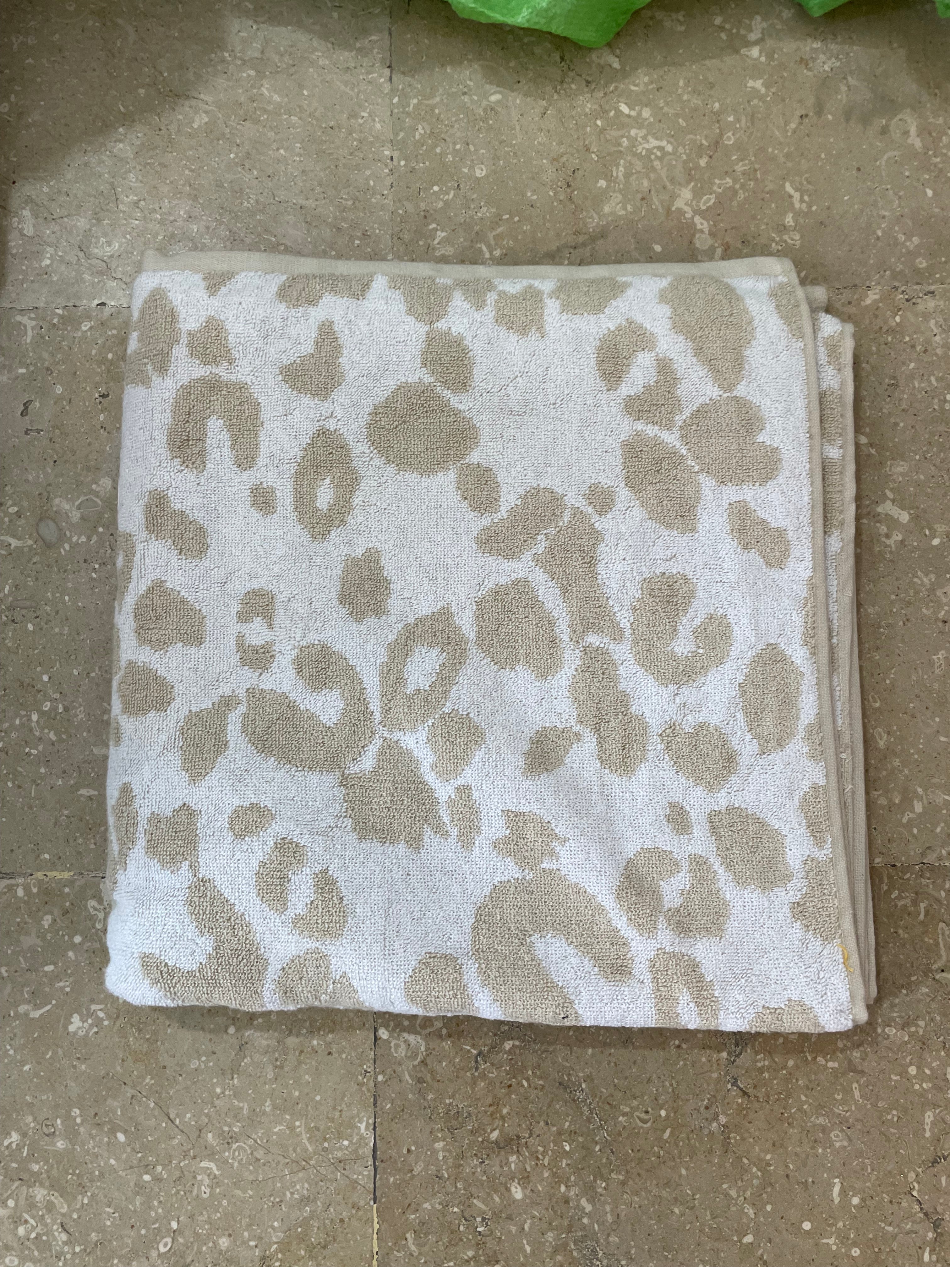 Nishat Export Quality Towel (Pack of 1)