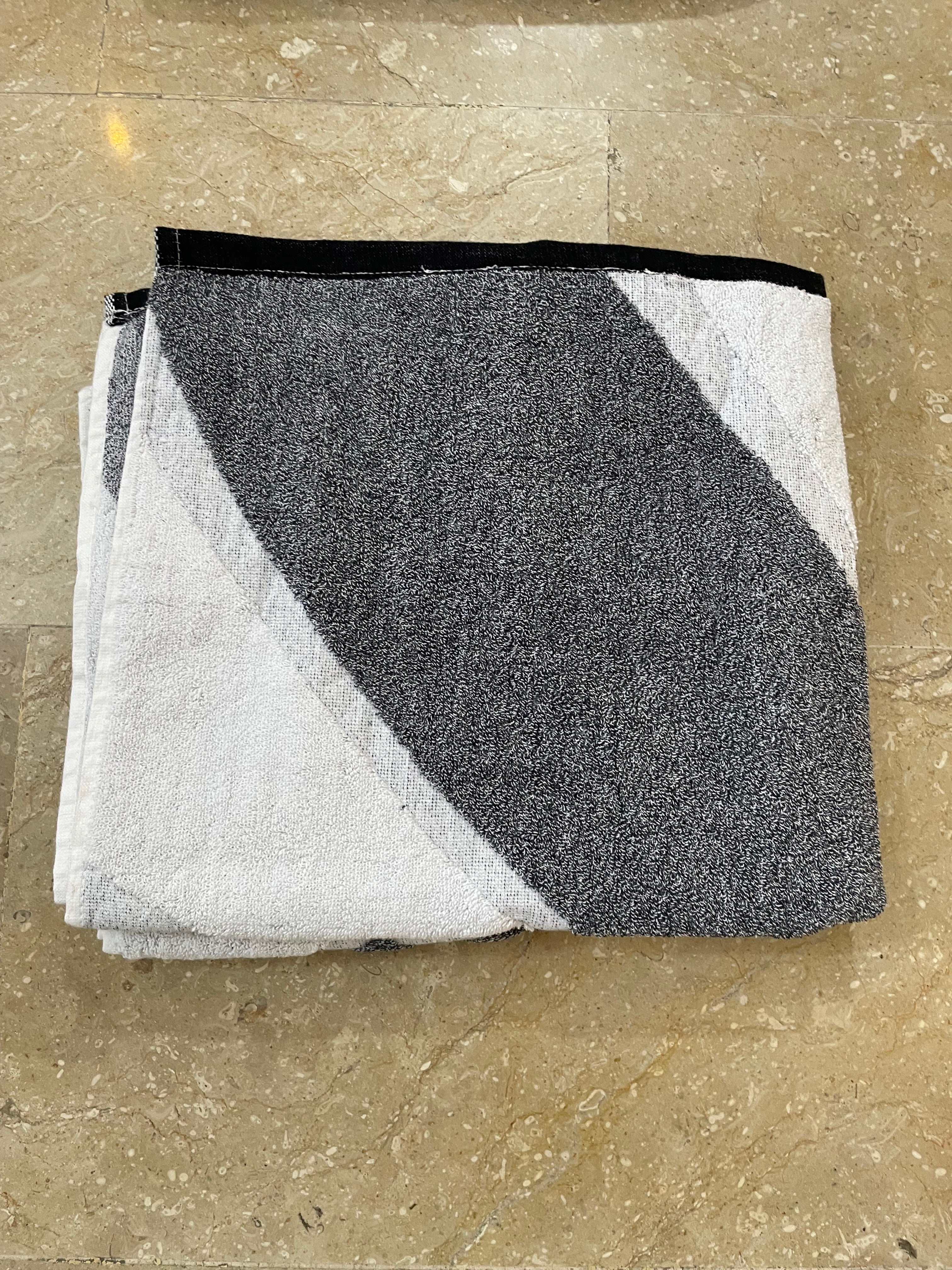 Nishat Export Quality Towel (Pack of 1)