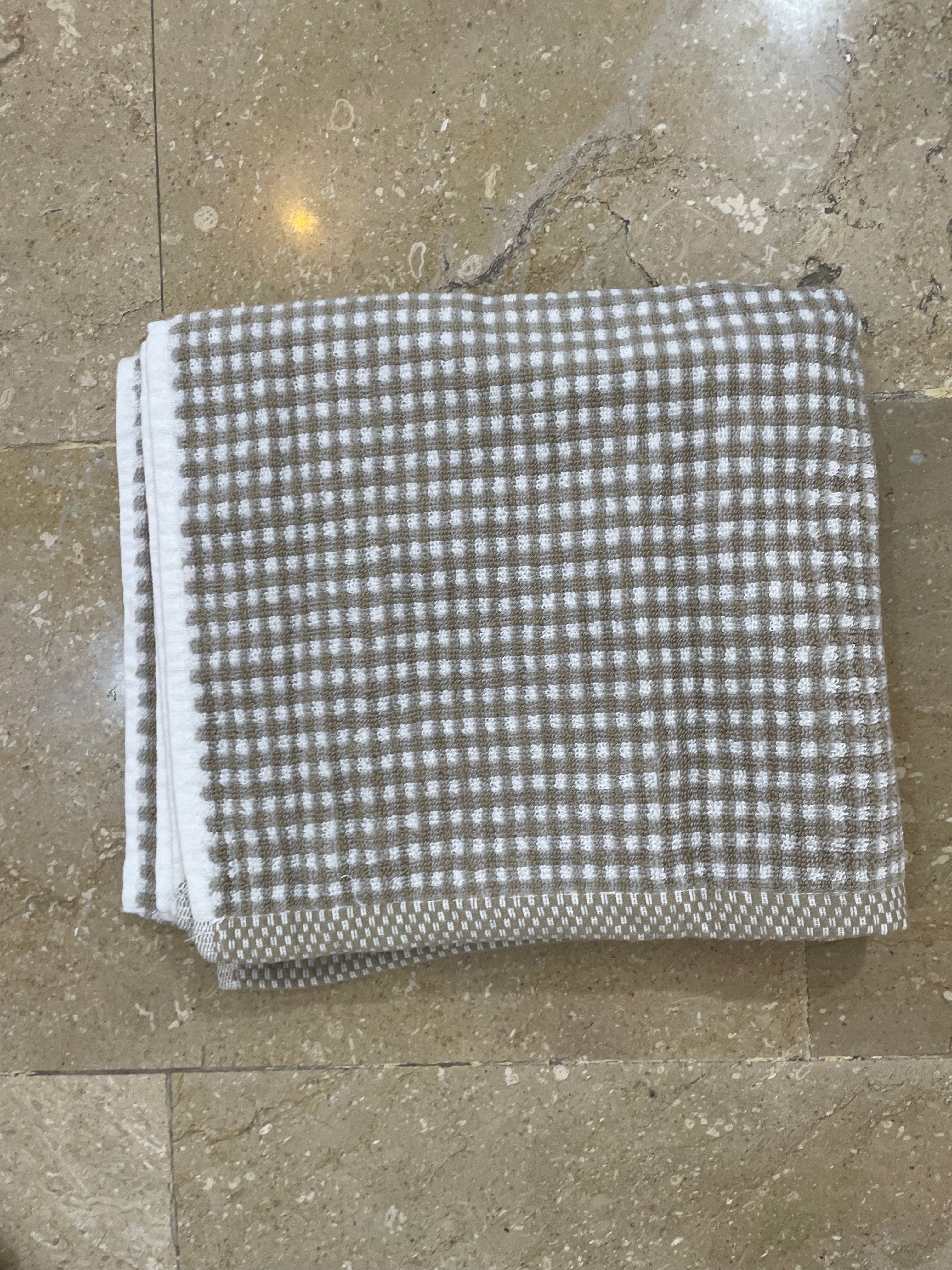 Nishat Export Quality Towel (Pack of 1)