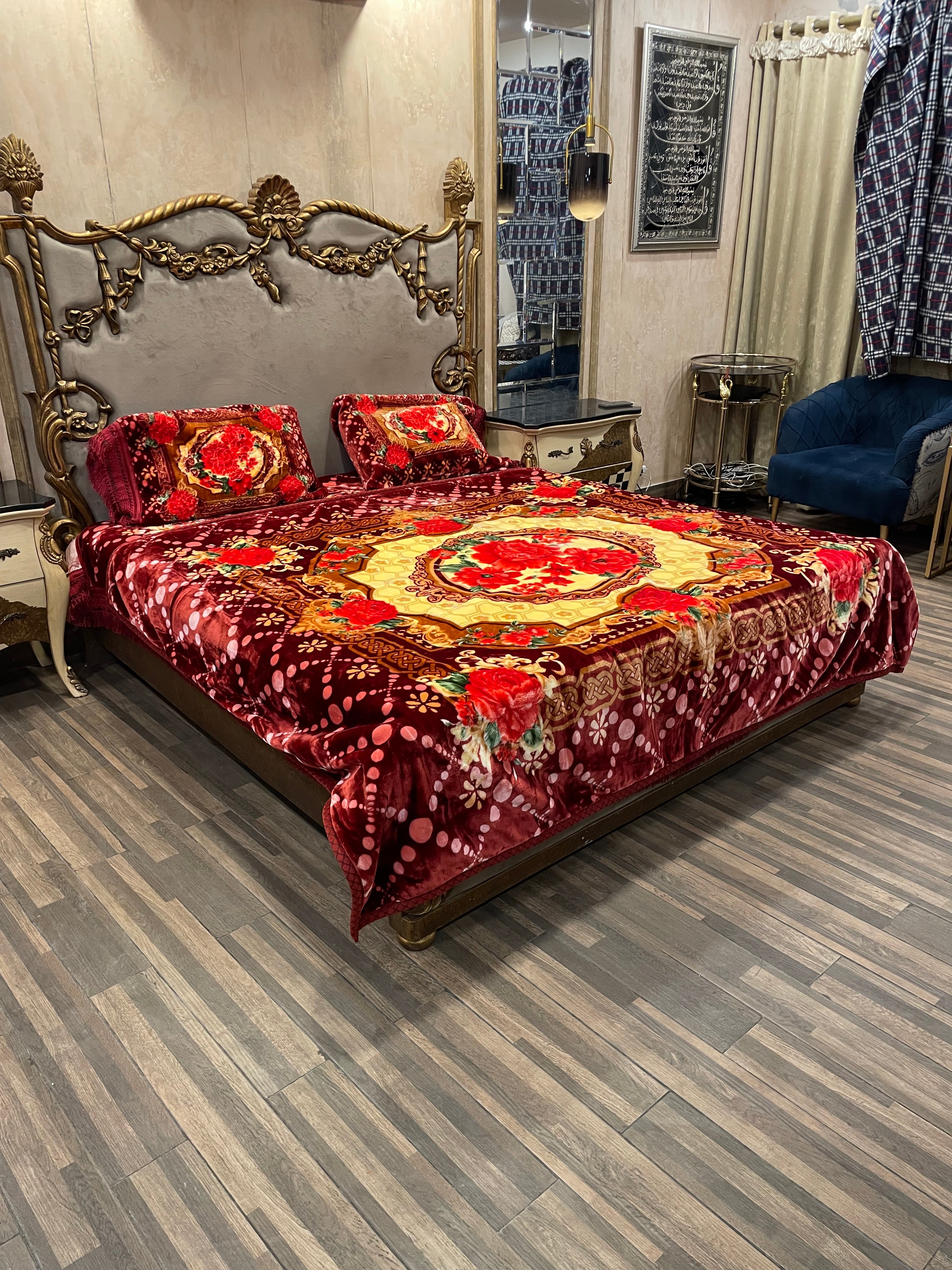 4️⃣ PC Unique BLANKET/KAMBLE Mehroon