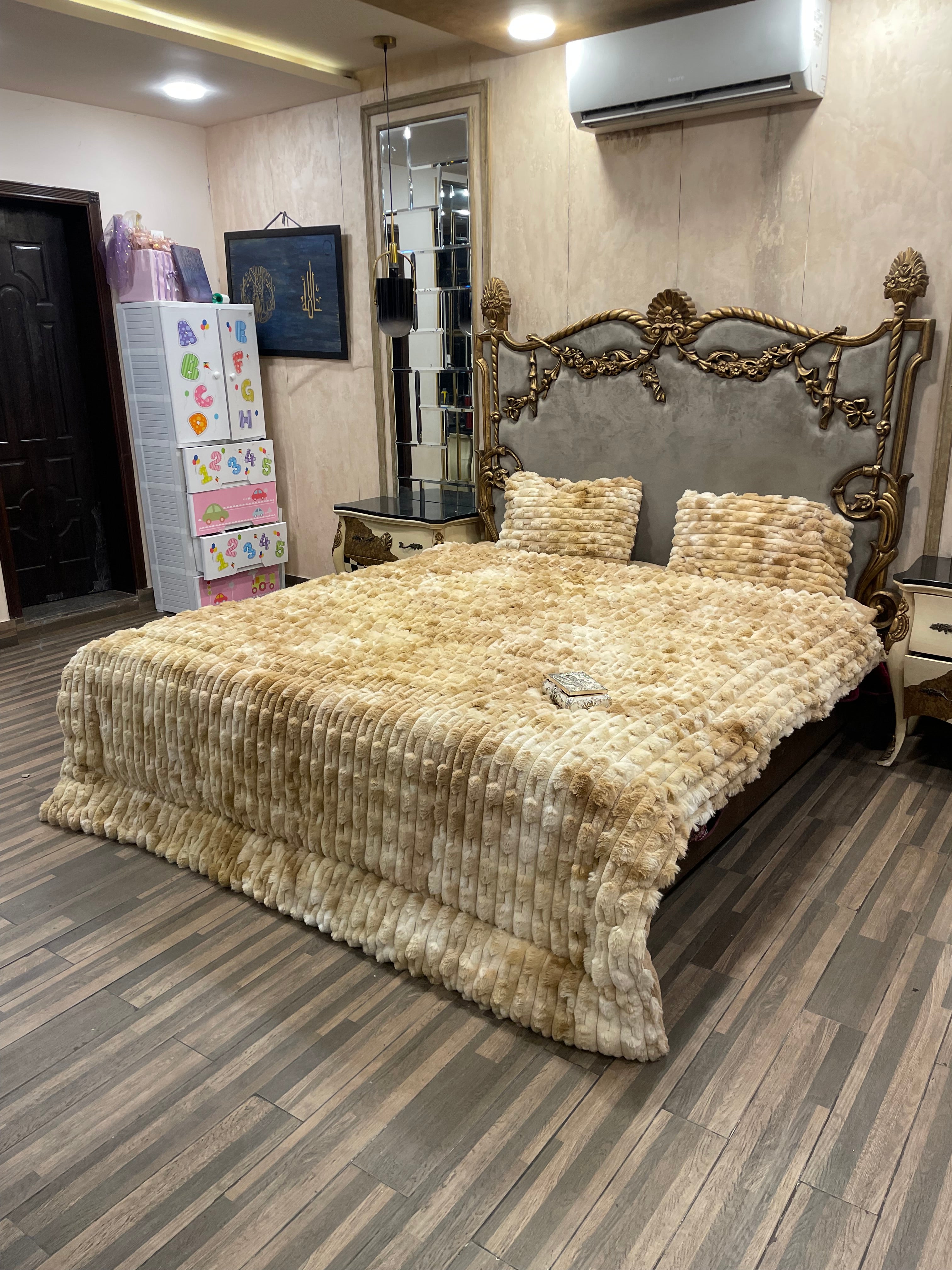 Bao cream 4️⃣PC Razai set